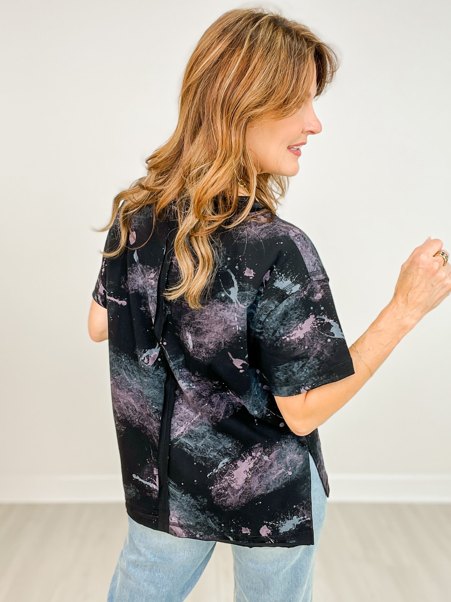 Short Sleeve Paint Splatter Print Knit Top