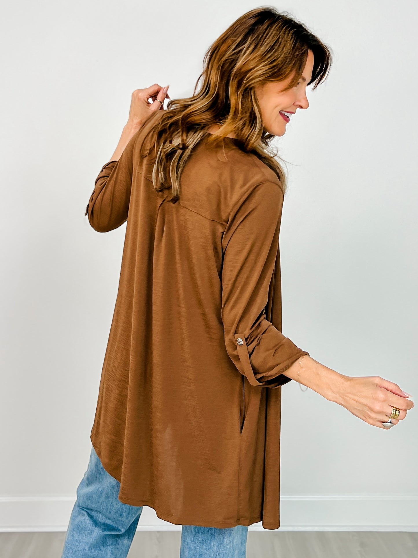 Solid Lizzy Open Front 3/4" Sleeve Cardigan in Chocolate