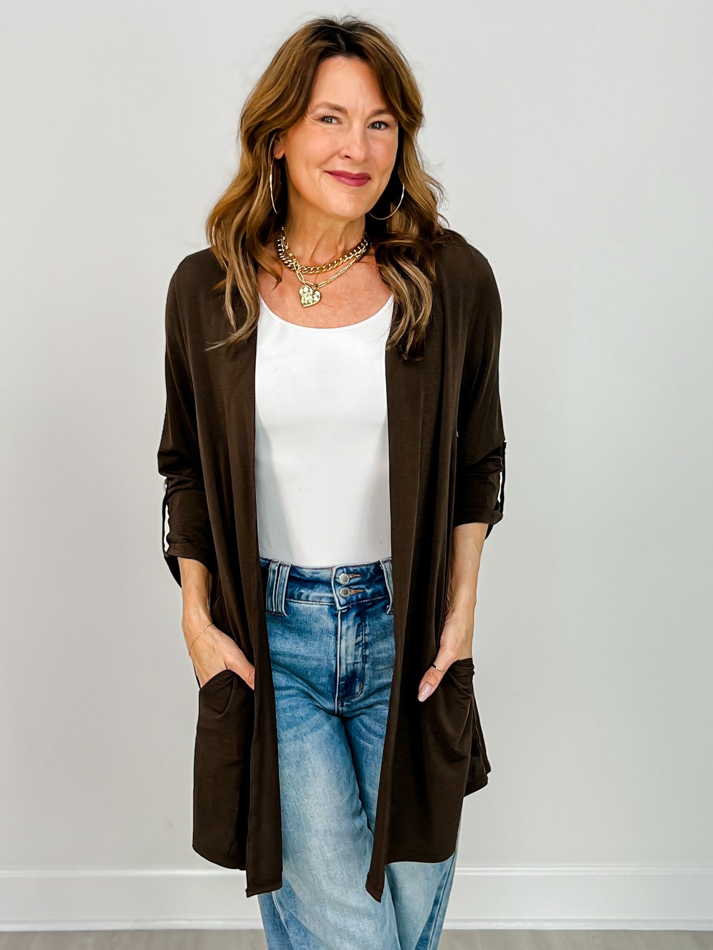 Solid Lizzy Open Front 3/4" Sleeve Cardigan in Chocolate