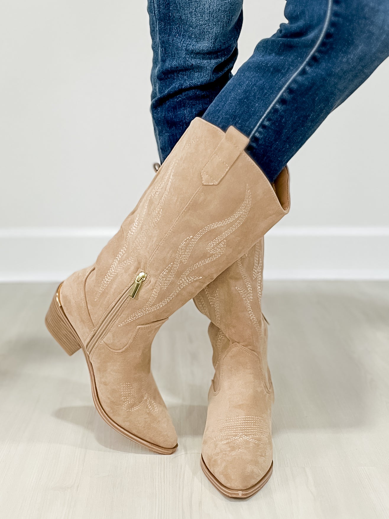 Corkys Headliner Boots in Sand Faux Suede