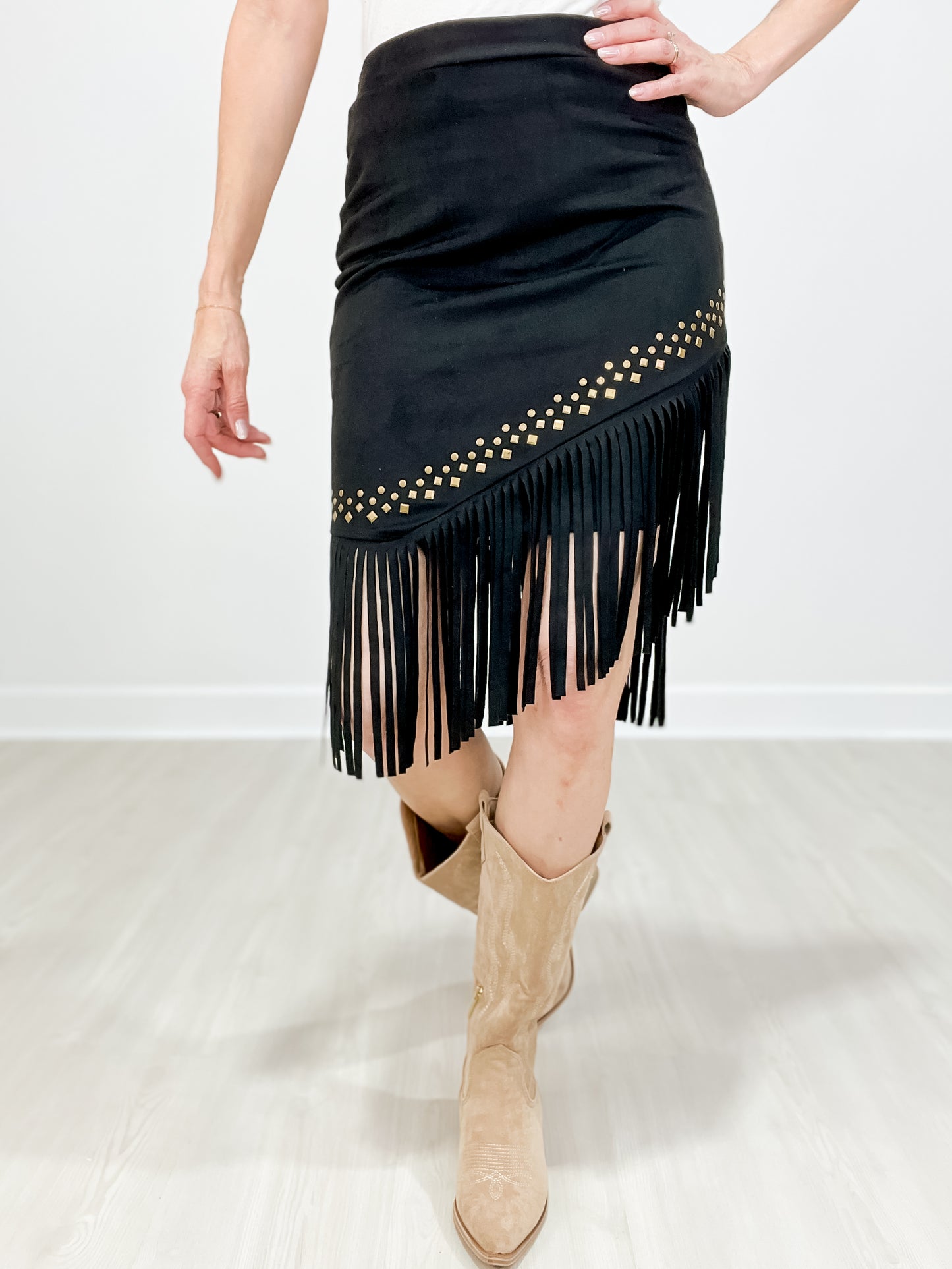 SUEDE FRINGE SKIRT WITH STUDS