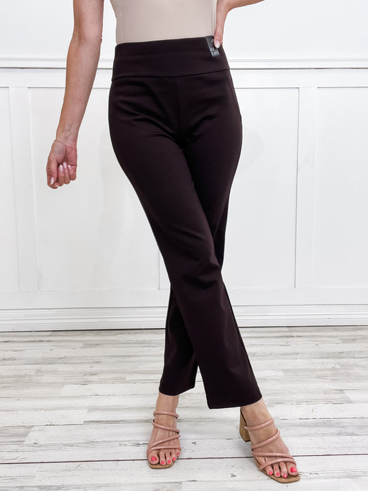 Magic Slim Straight Pants in Chocolate