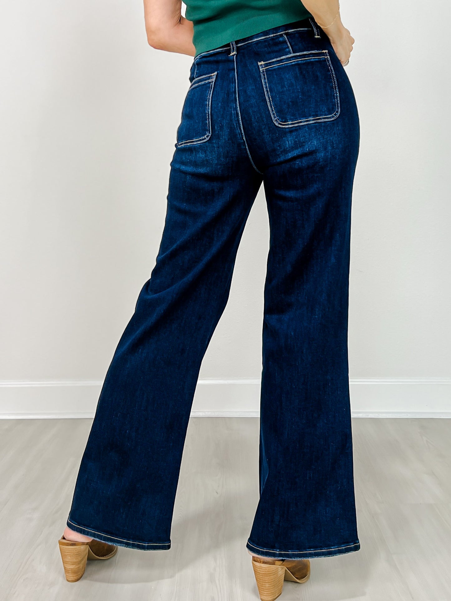 Stretch Front Two Pocket High Rise Flare Jean in Dark Denim