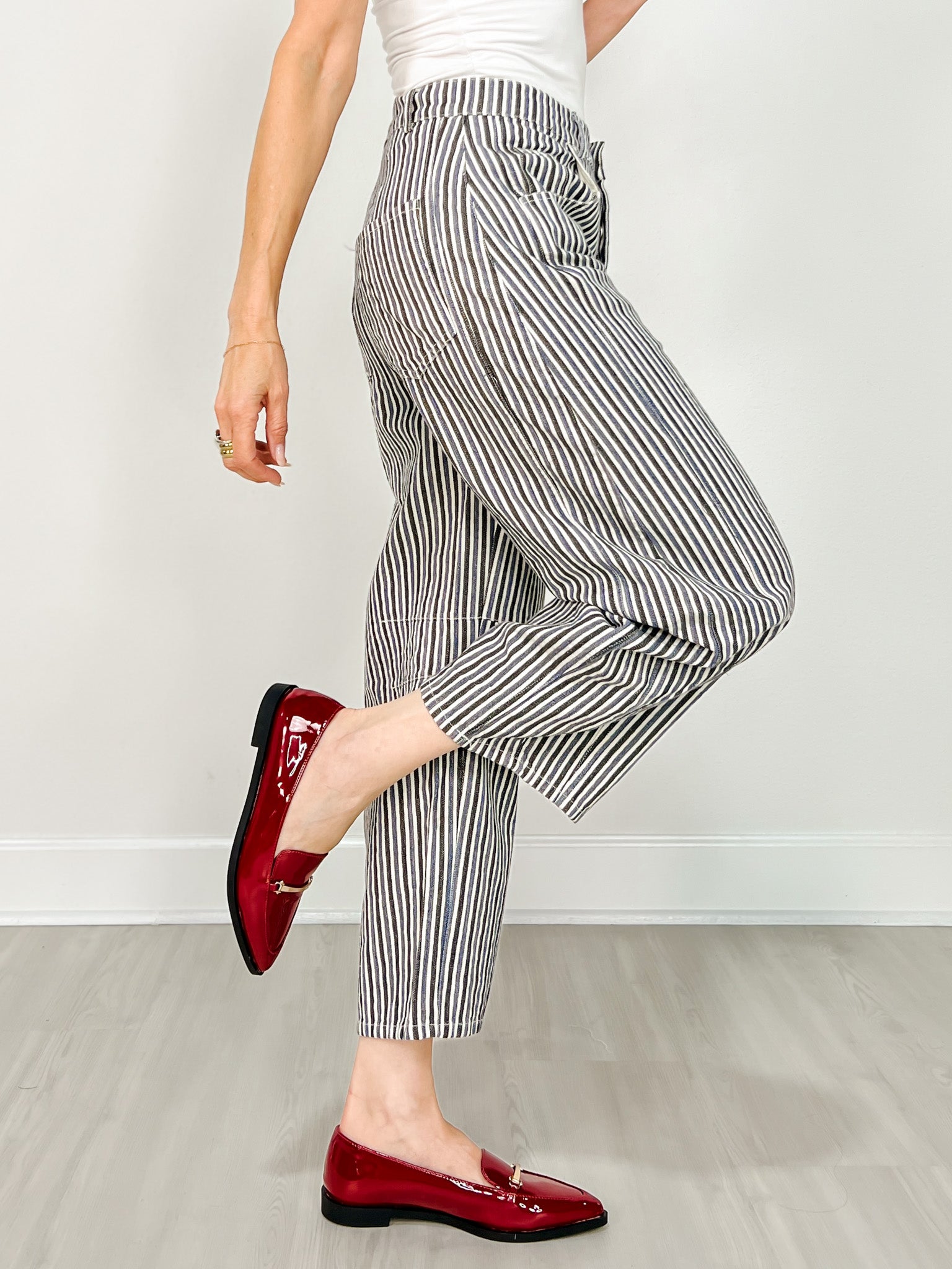 Mineral Wash Striped Barrel Leg Jeans