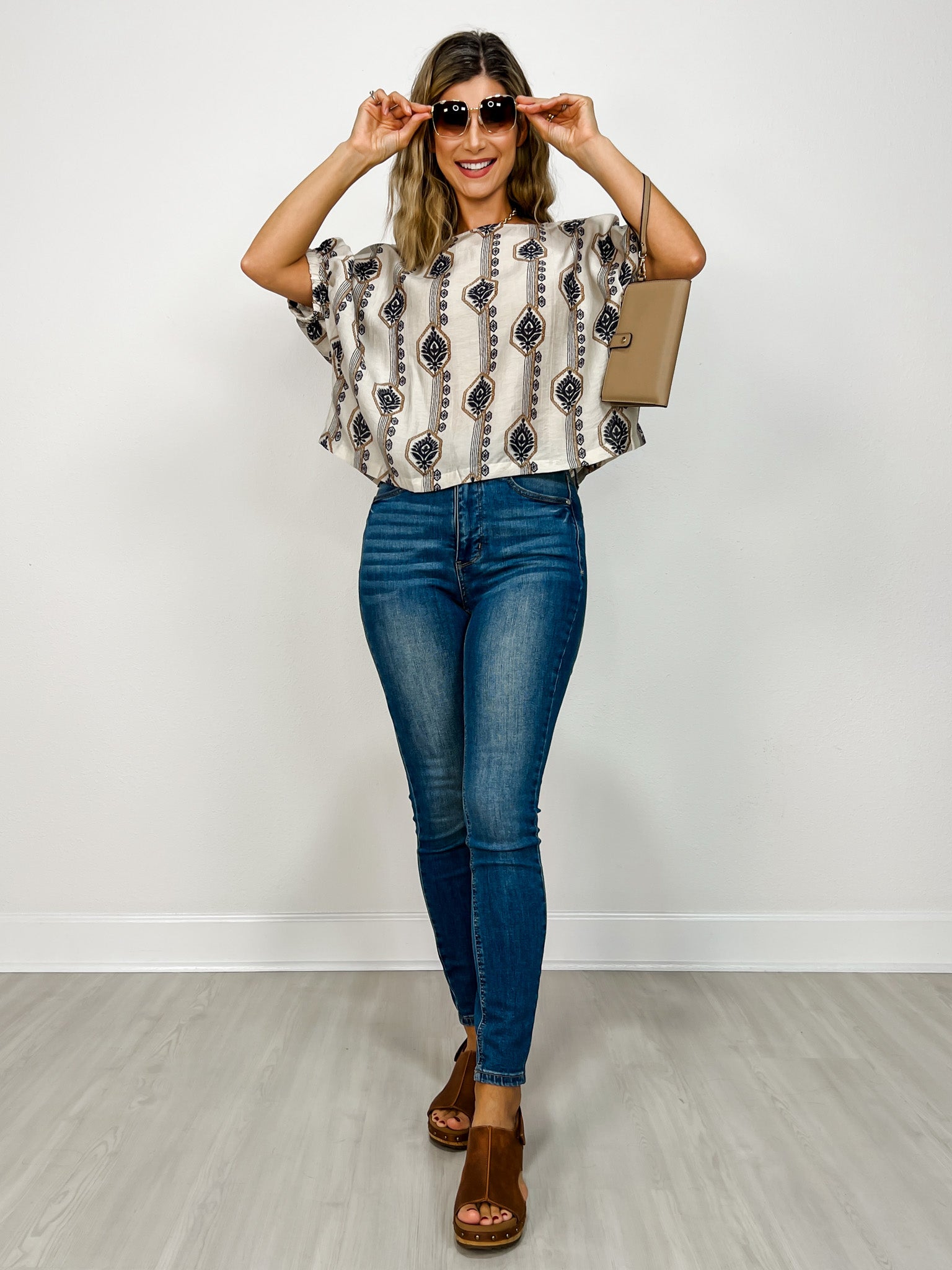 Geometric Floral Printed Elastic Cuff Top