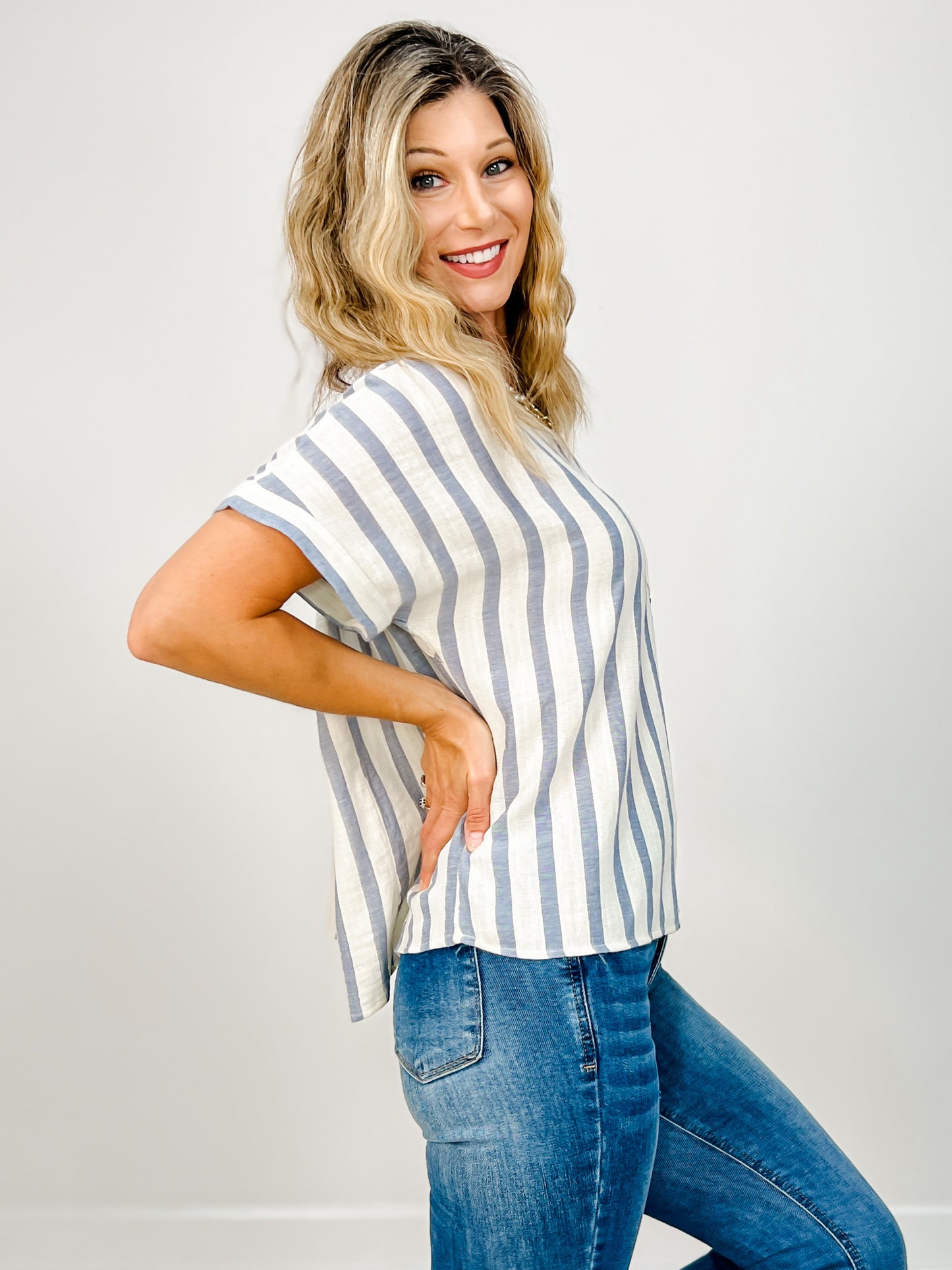 Striped Short Sleeve Round Neck Top