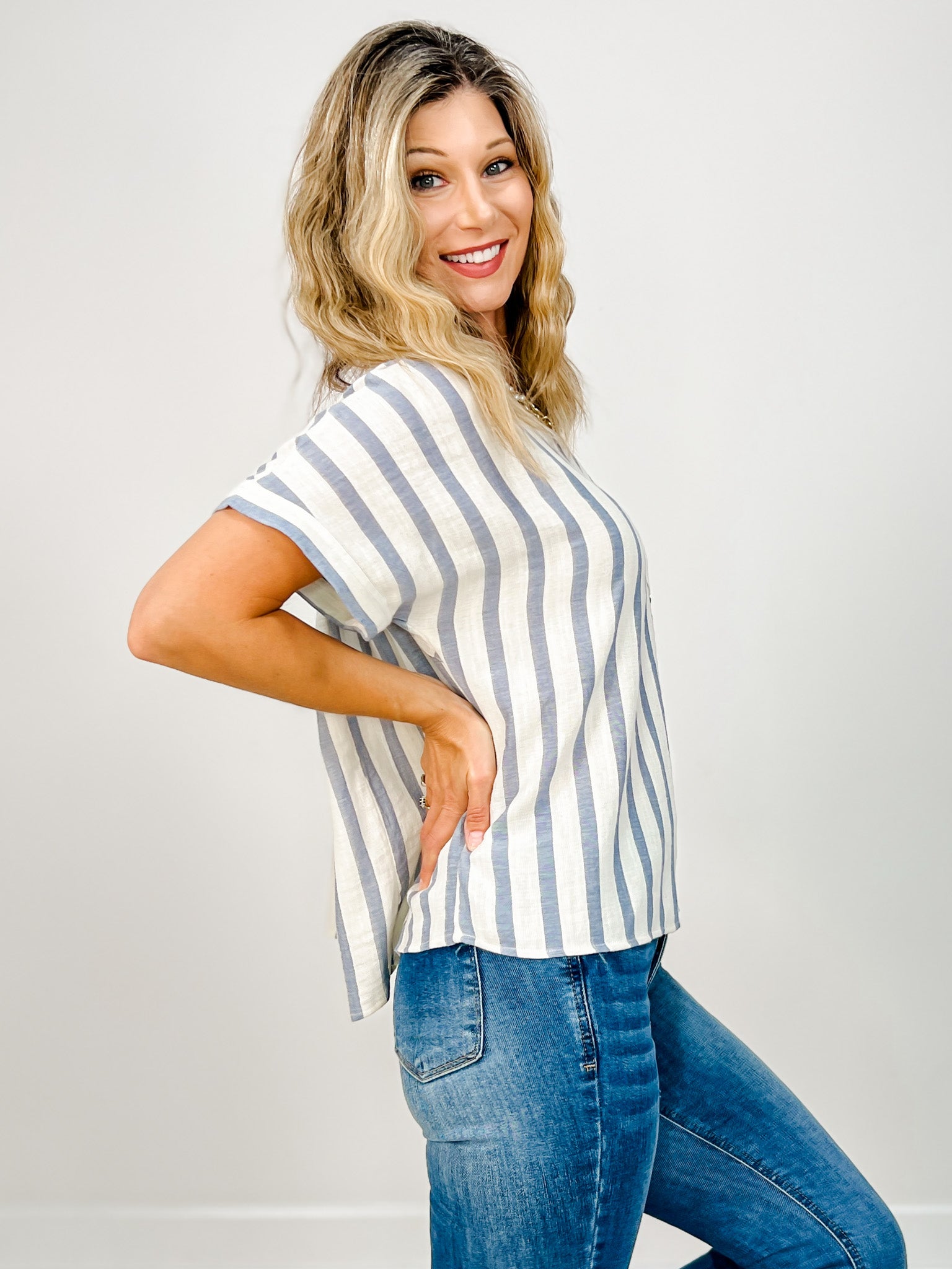 Striped Short Sleeve Round Neck Top