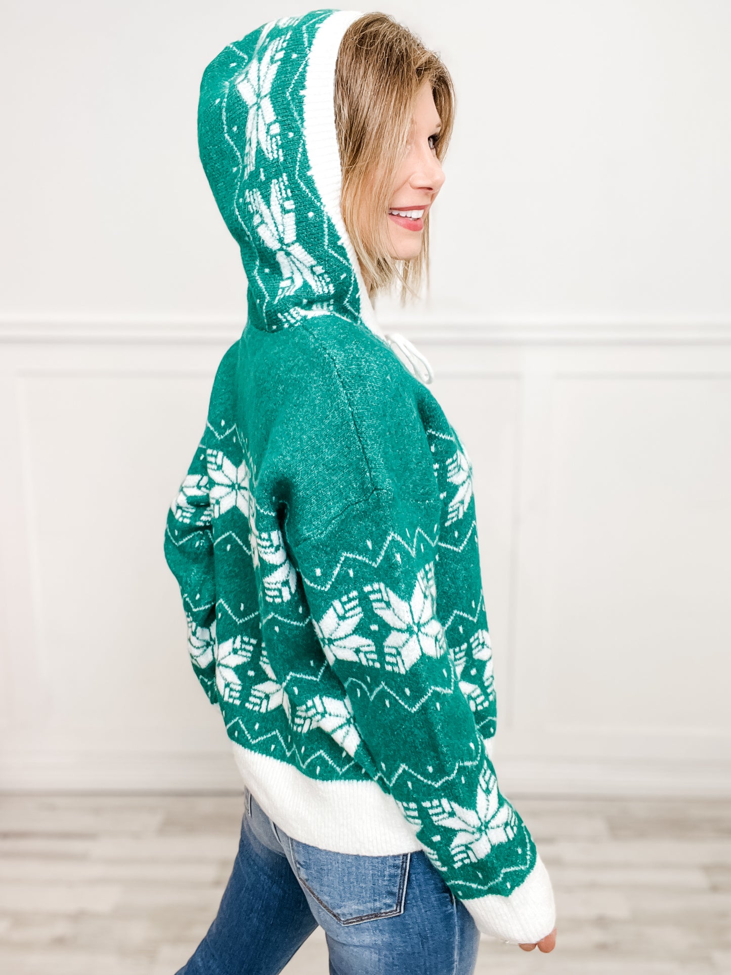 Snowflake Pattern Hooded Sweater Top