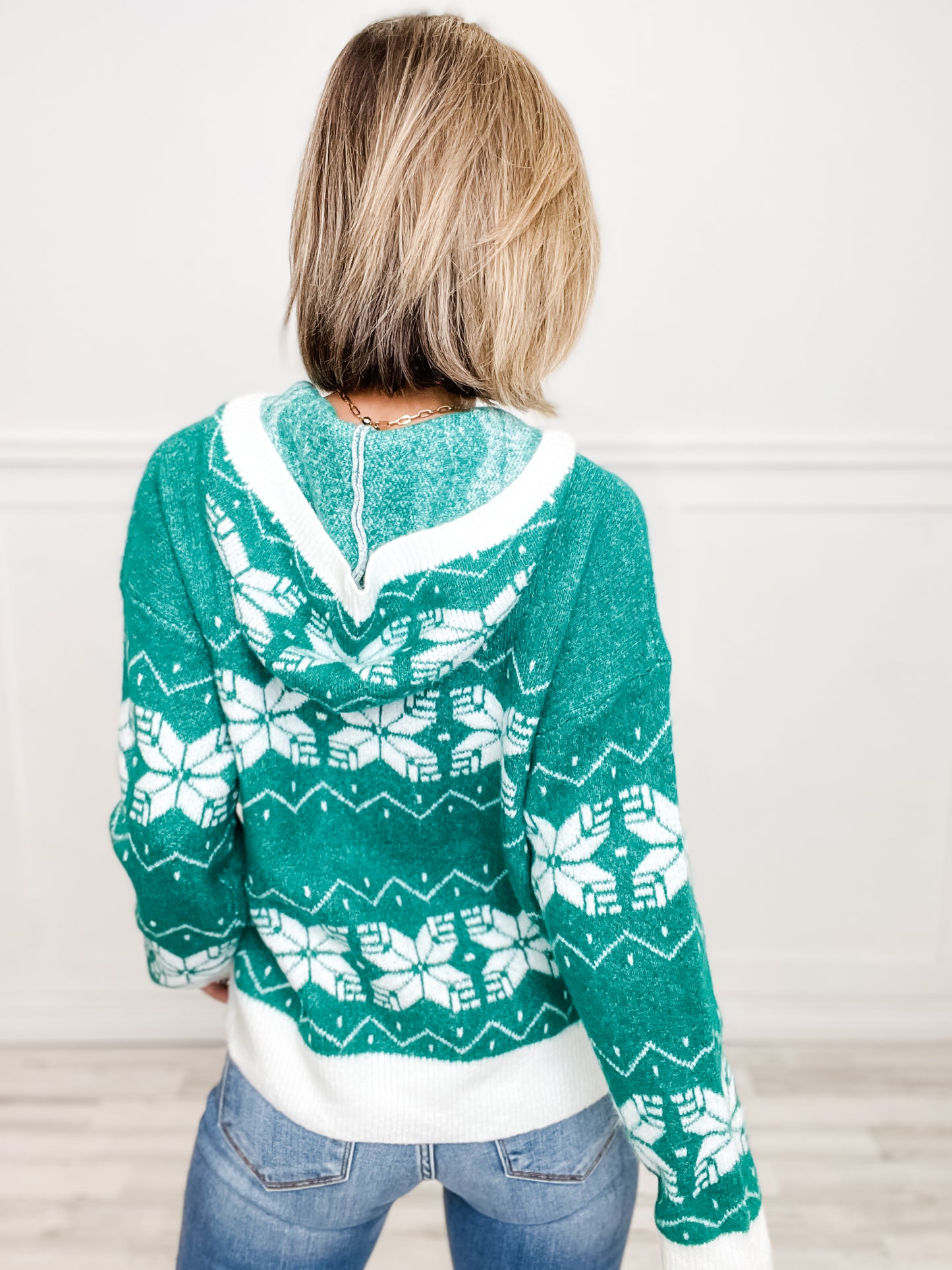 Snowflake Pattern Hooded Sweater Top