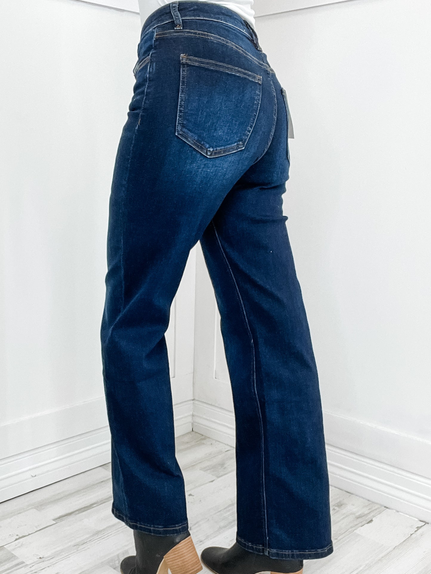 Vervet Dark Denim 90's Vintage Hi-Rise Loose Jean