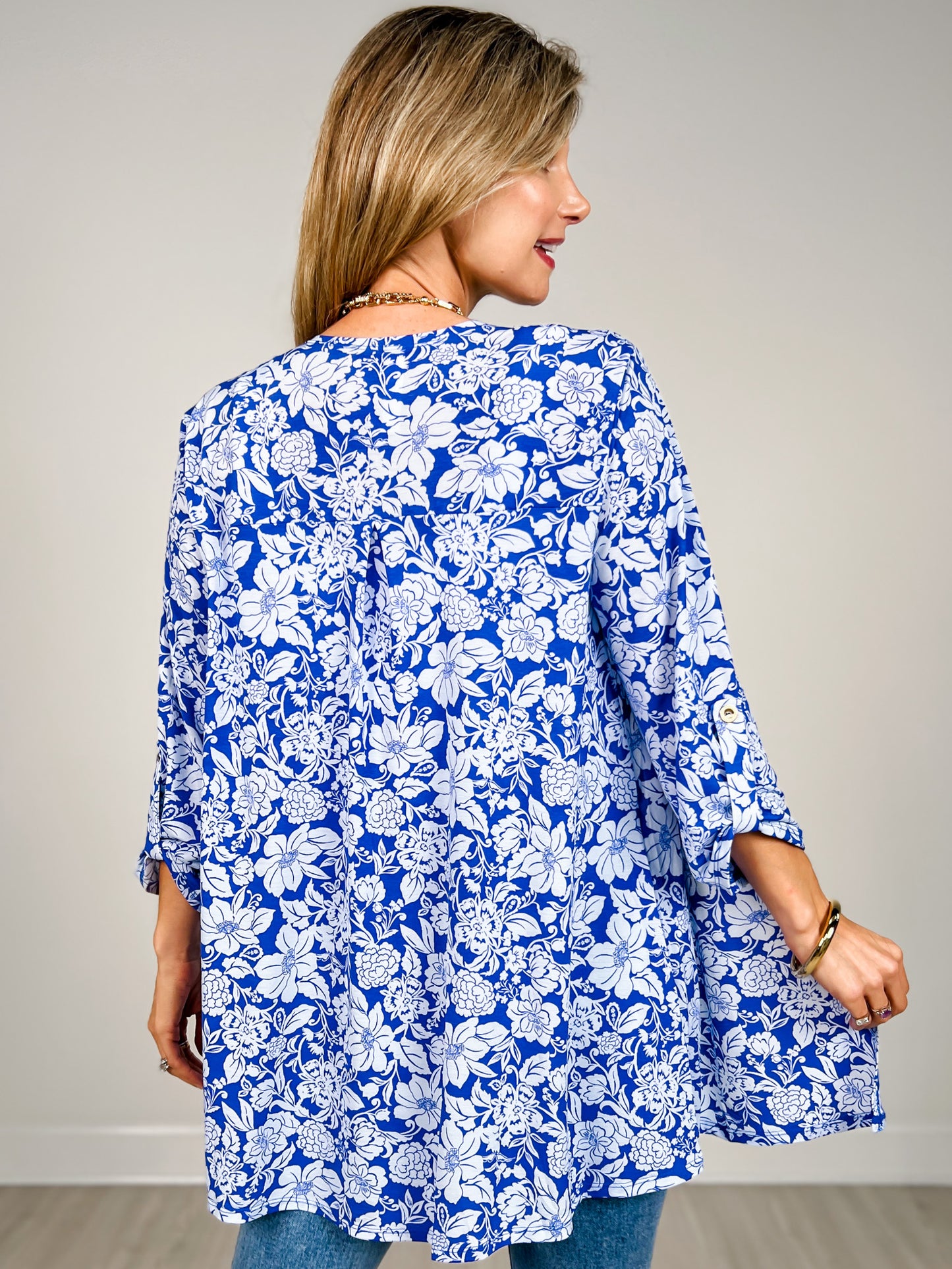 3/4 Sleeve Open Front Lightweight Cardigan in Ocean Blue Print
