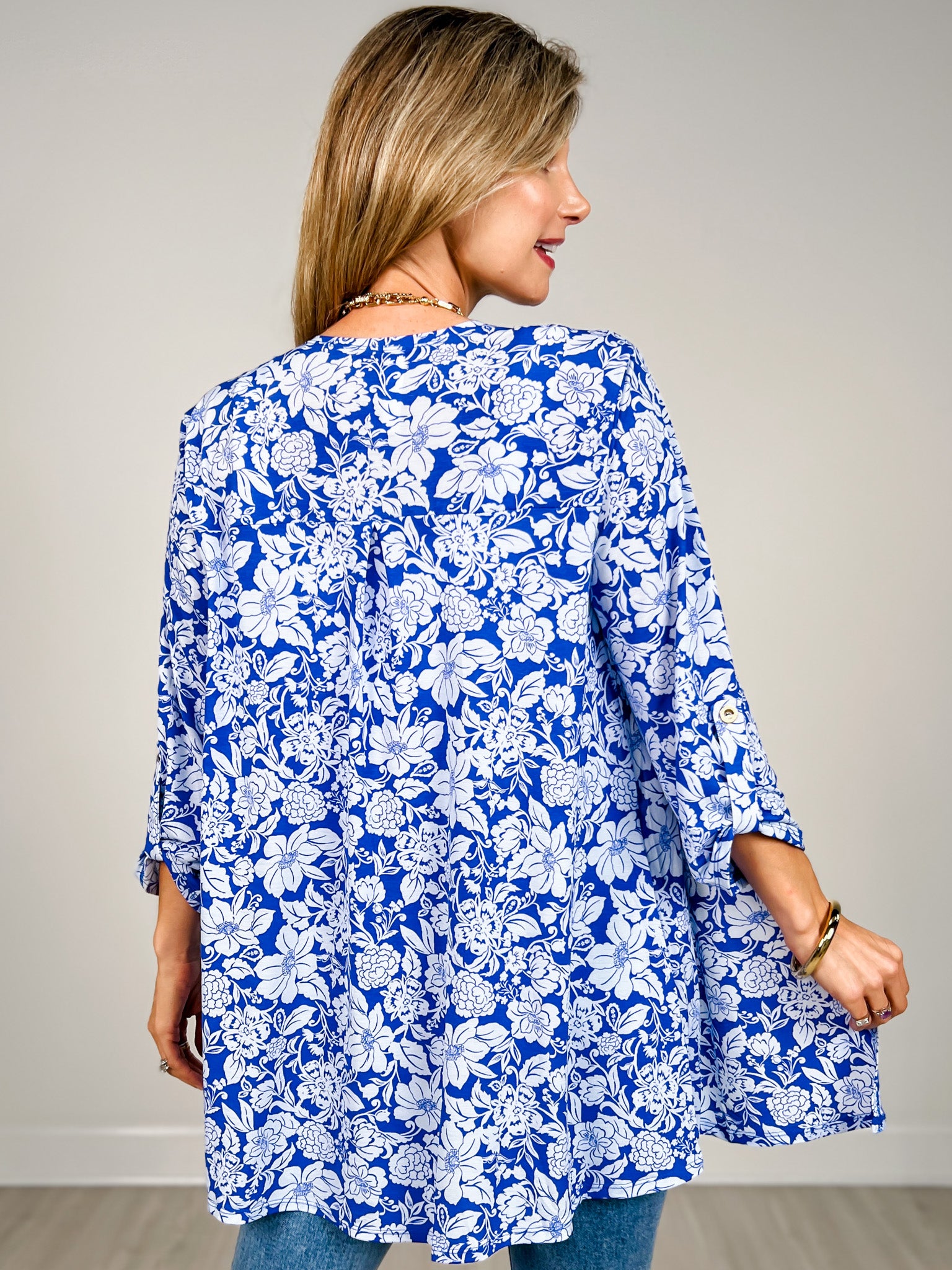 3/4 Sleeve Open Front Lightweight Cardigan in Ocean Blue Print