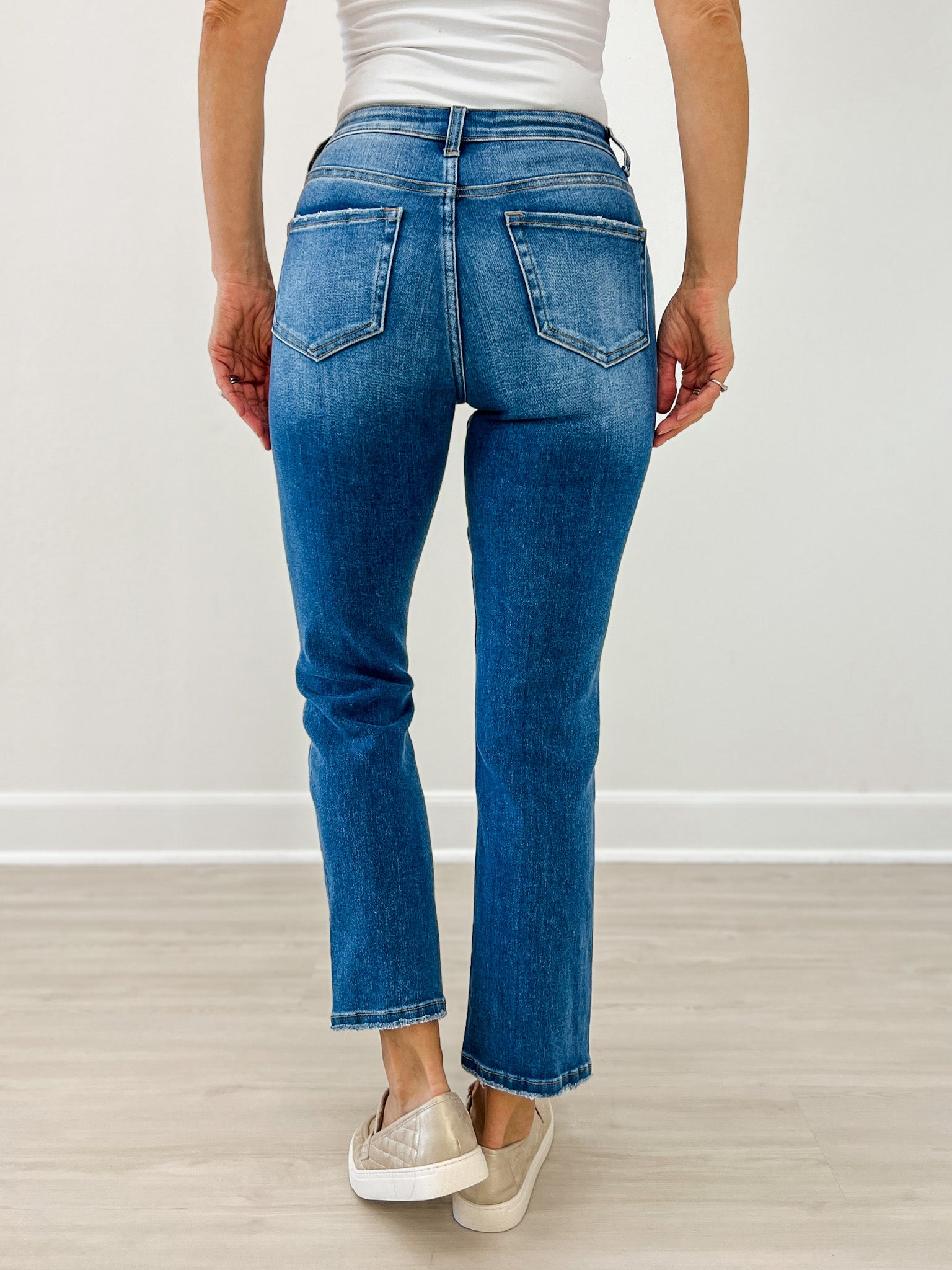 Lovervet by Vervet ENRICH Hi-Rise Ankle Slim Straight Denim Jeans