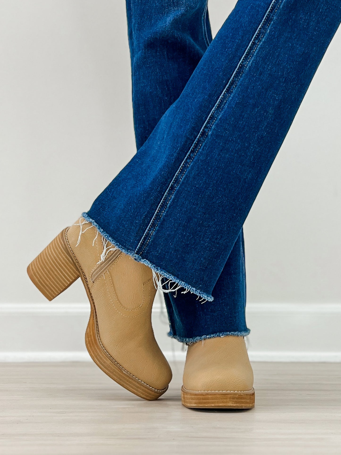 Imperial Ankle Boot in Natural