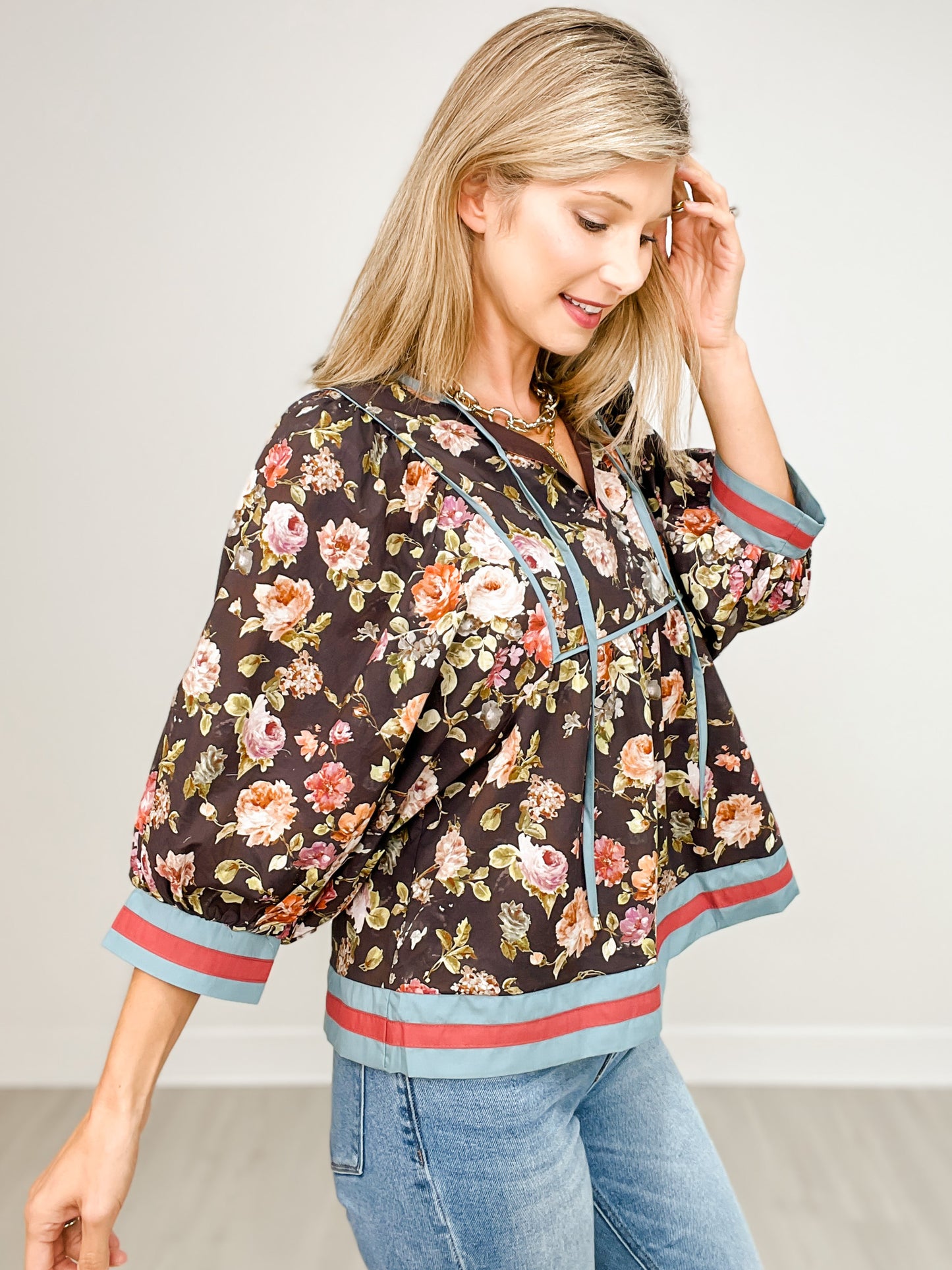 Vintage Floral 3/4 Sleeve Empire Waist Top