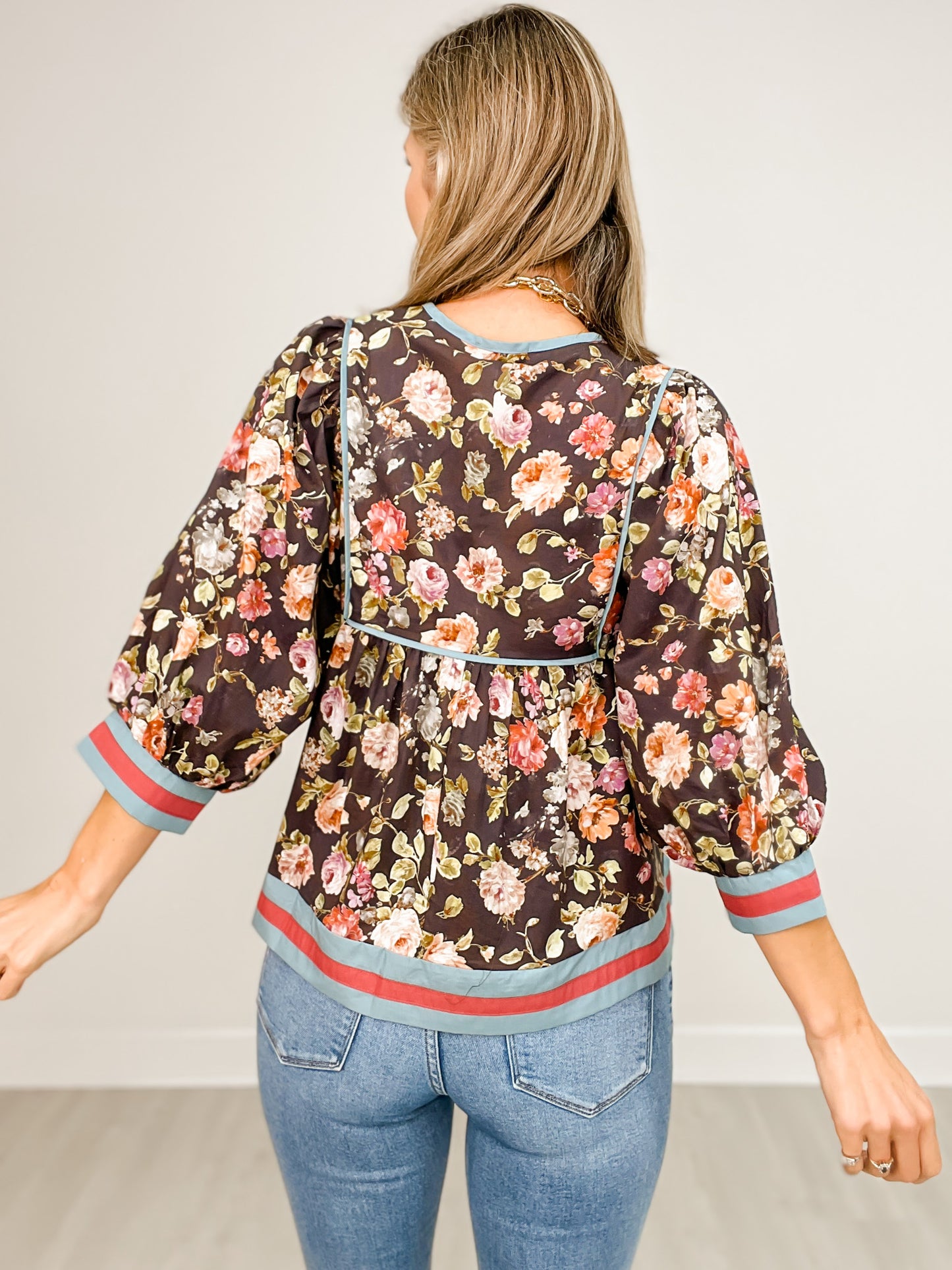 Vintage Floral 3/4 Sleeve Empire Waist Top