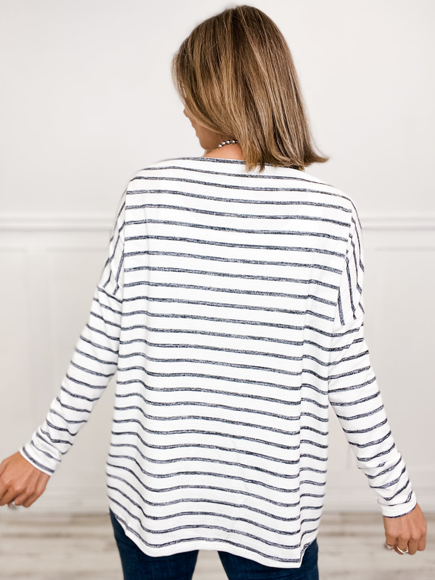 STRIPED KNIT WIDE NECK LONG SLEEVE TOP