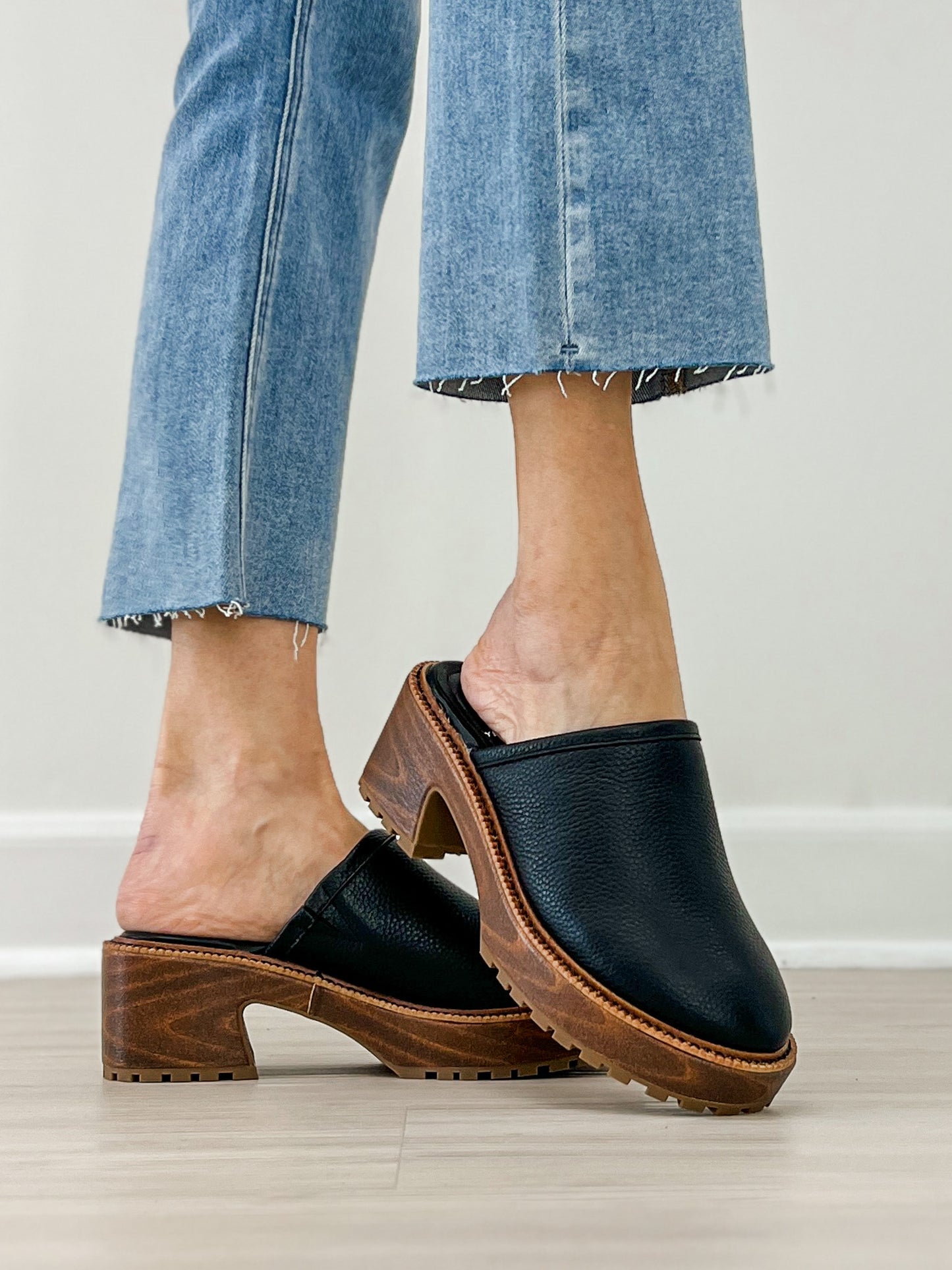 YellowBox Baylor Platform Clog in Black