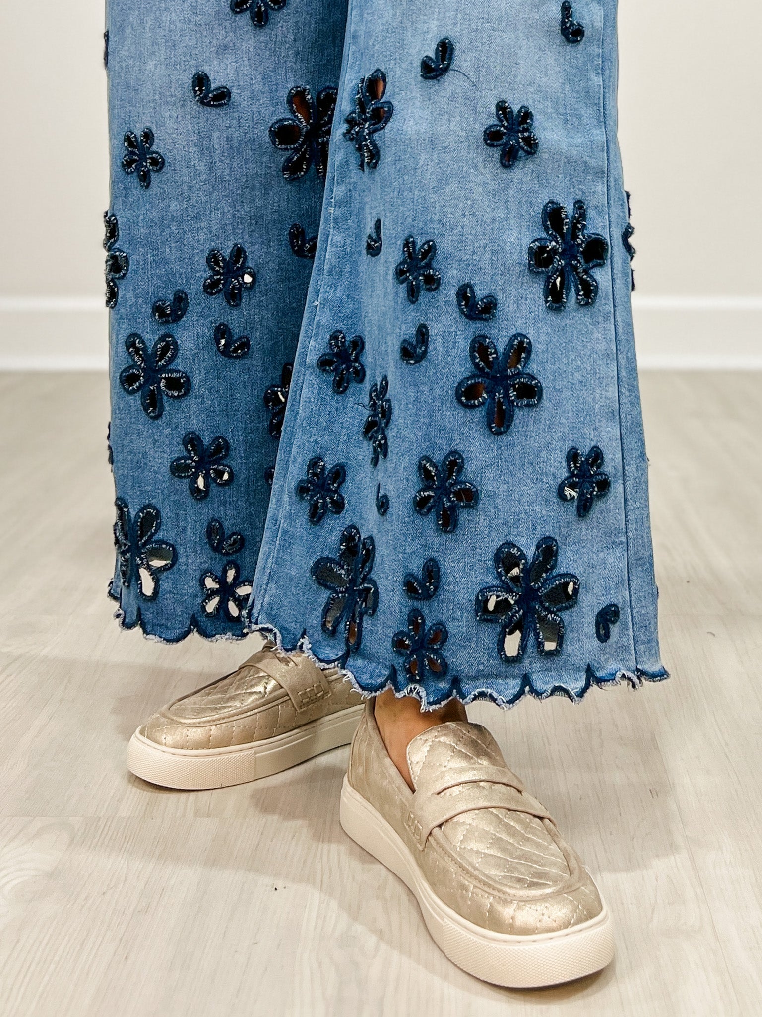 Washed Flower Cutouts Denim Pants