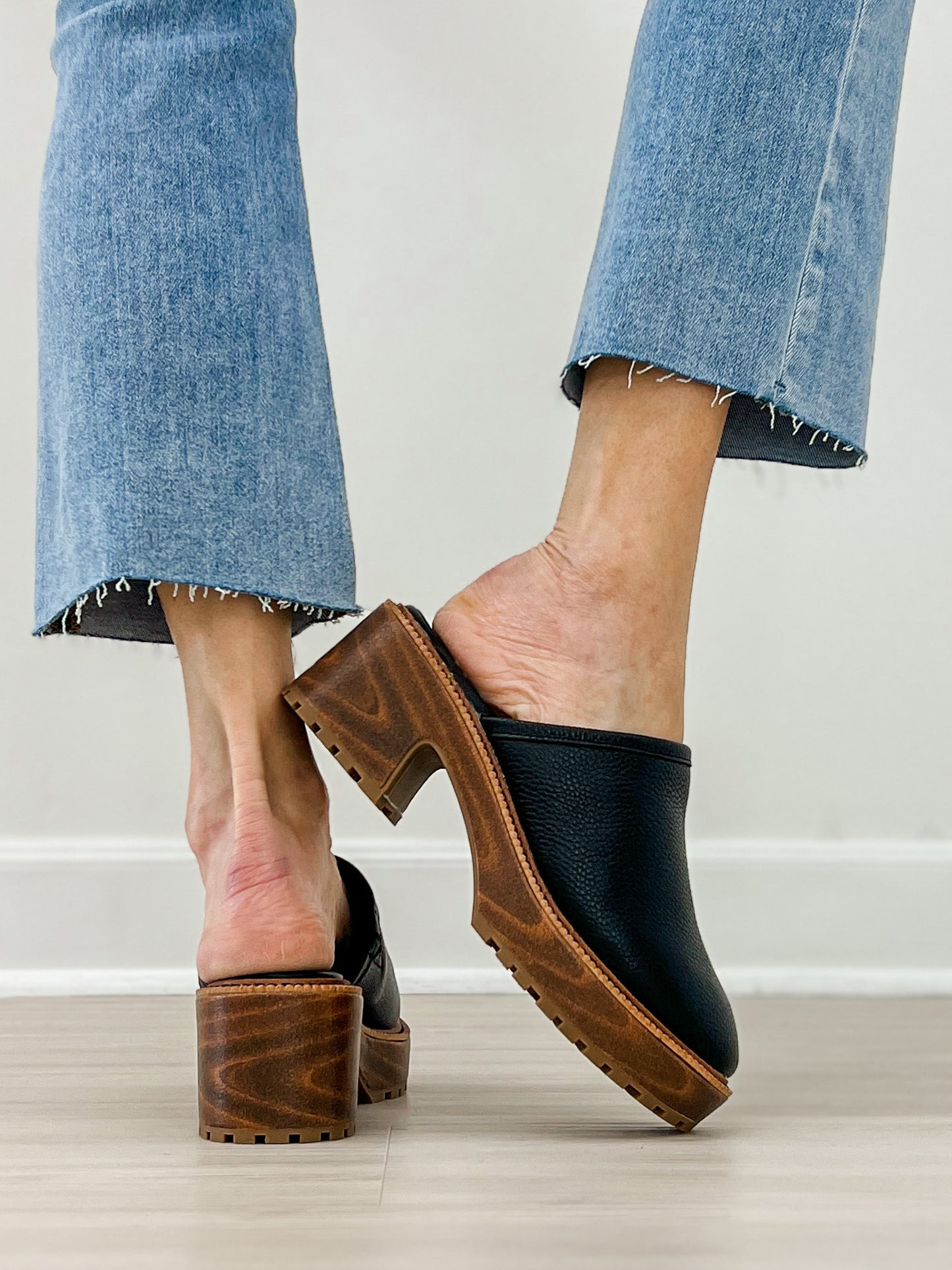 YellowBox Baylor Platform Clog in Black