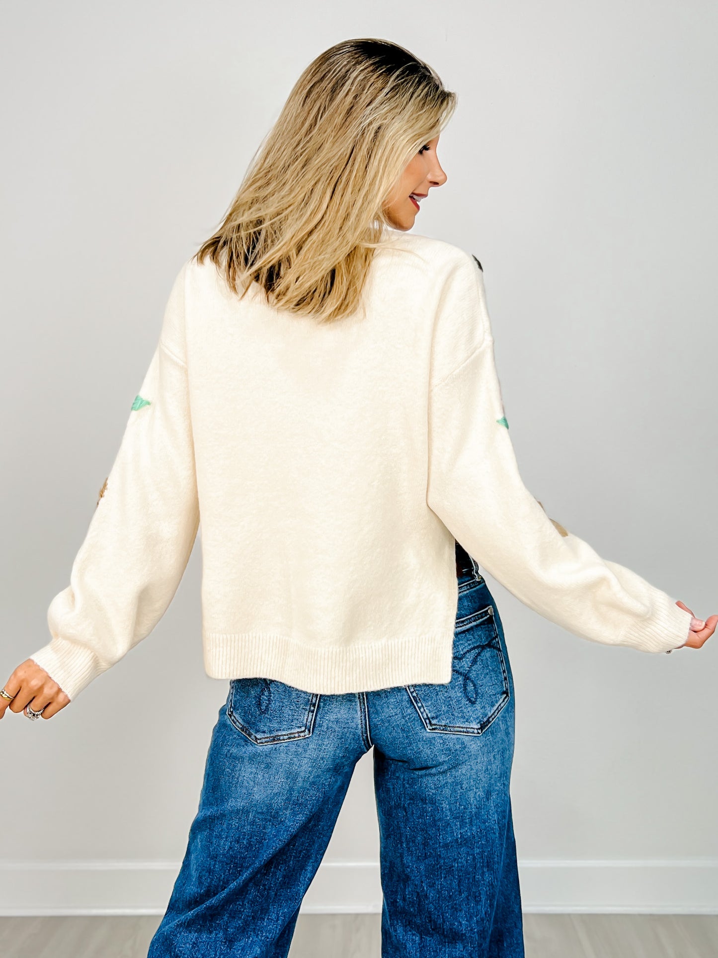 Floral Embroidered Balloon Sleeve Sweater Top