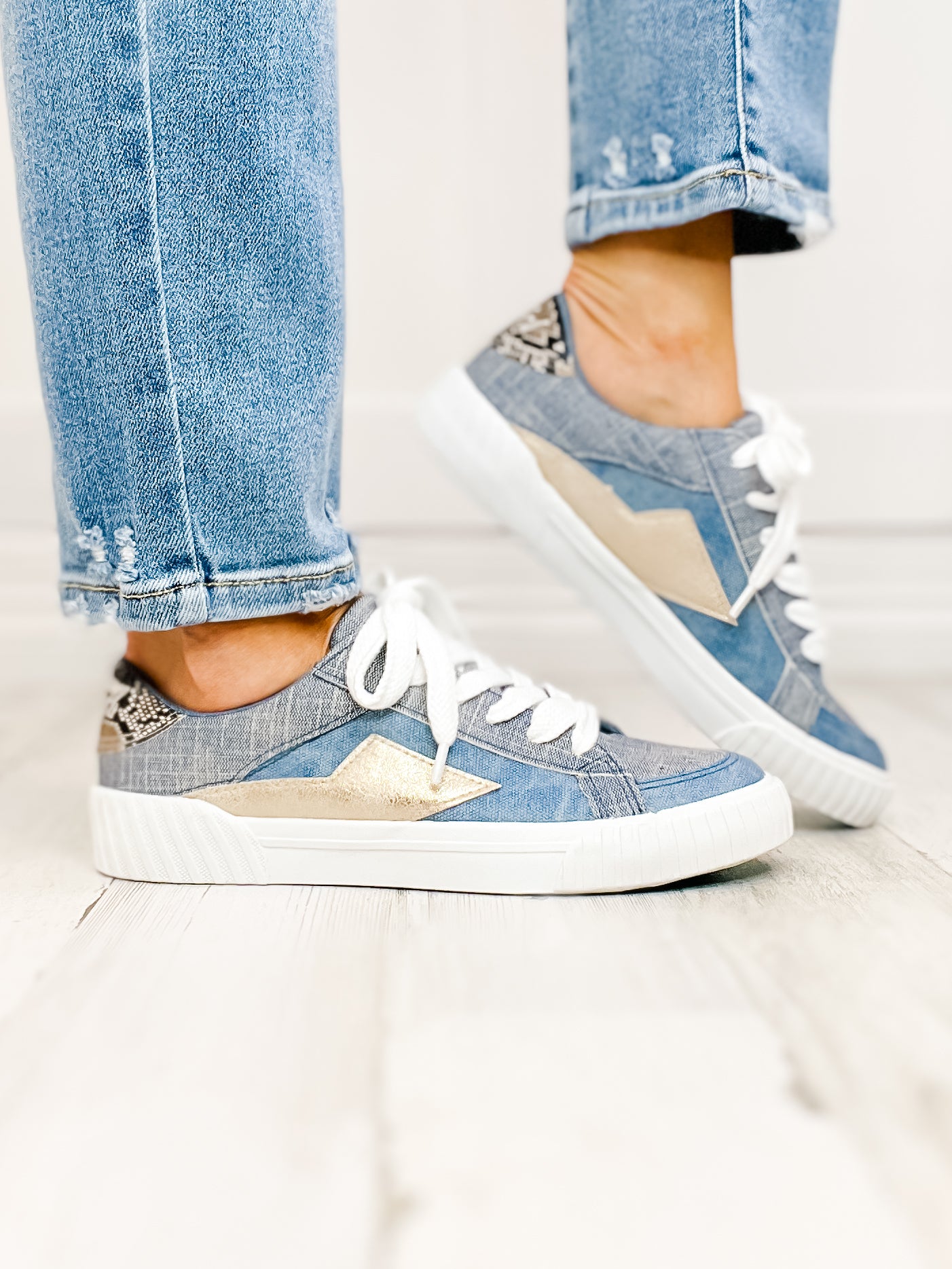 Blowfish Willa Sneaker Shoes in Sky Blue/Blue/Cream/Gold