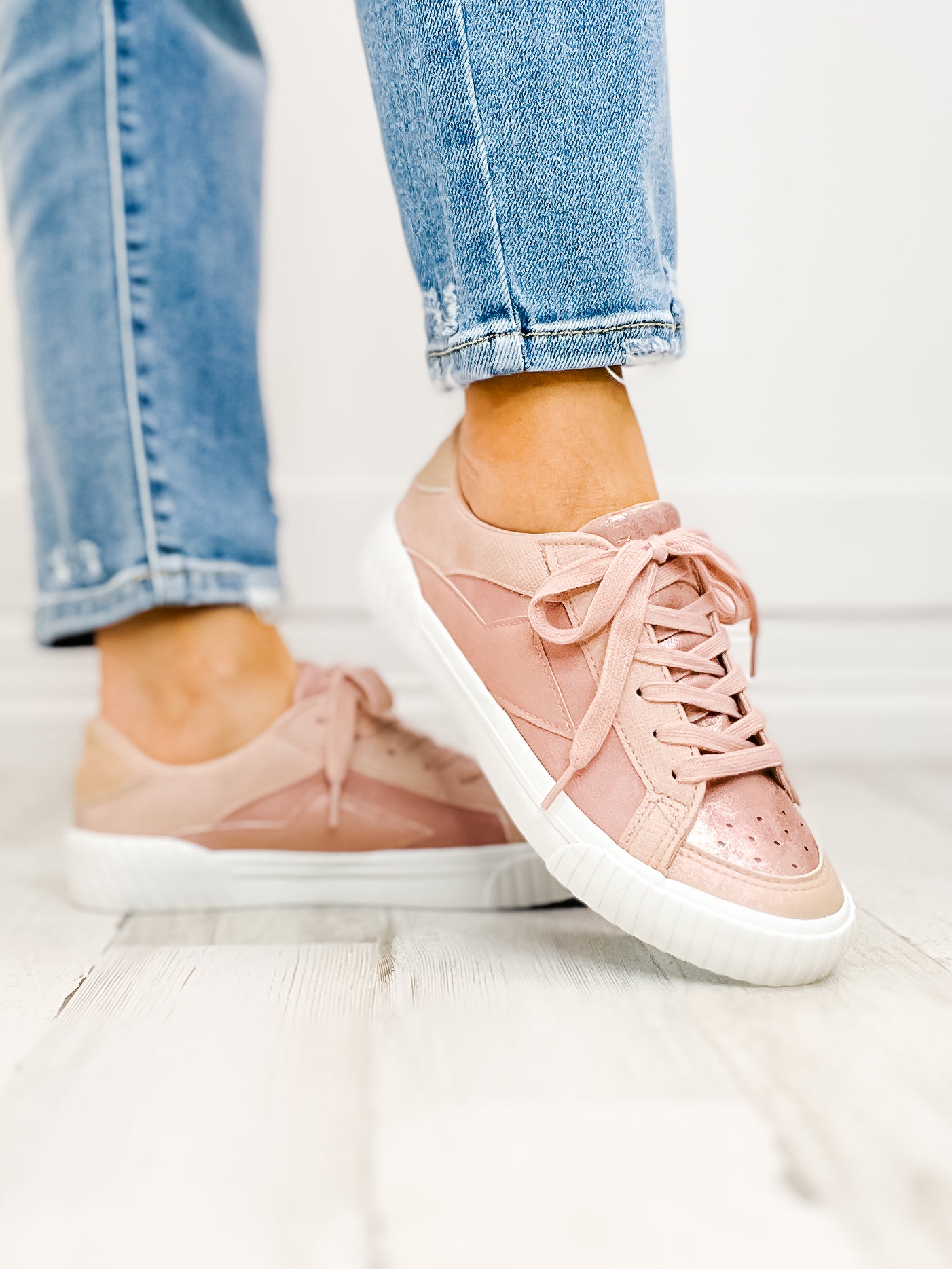 Blowfish Willa Sneaker in Lt. Pink Orbital/Withered Rose