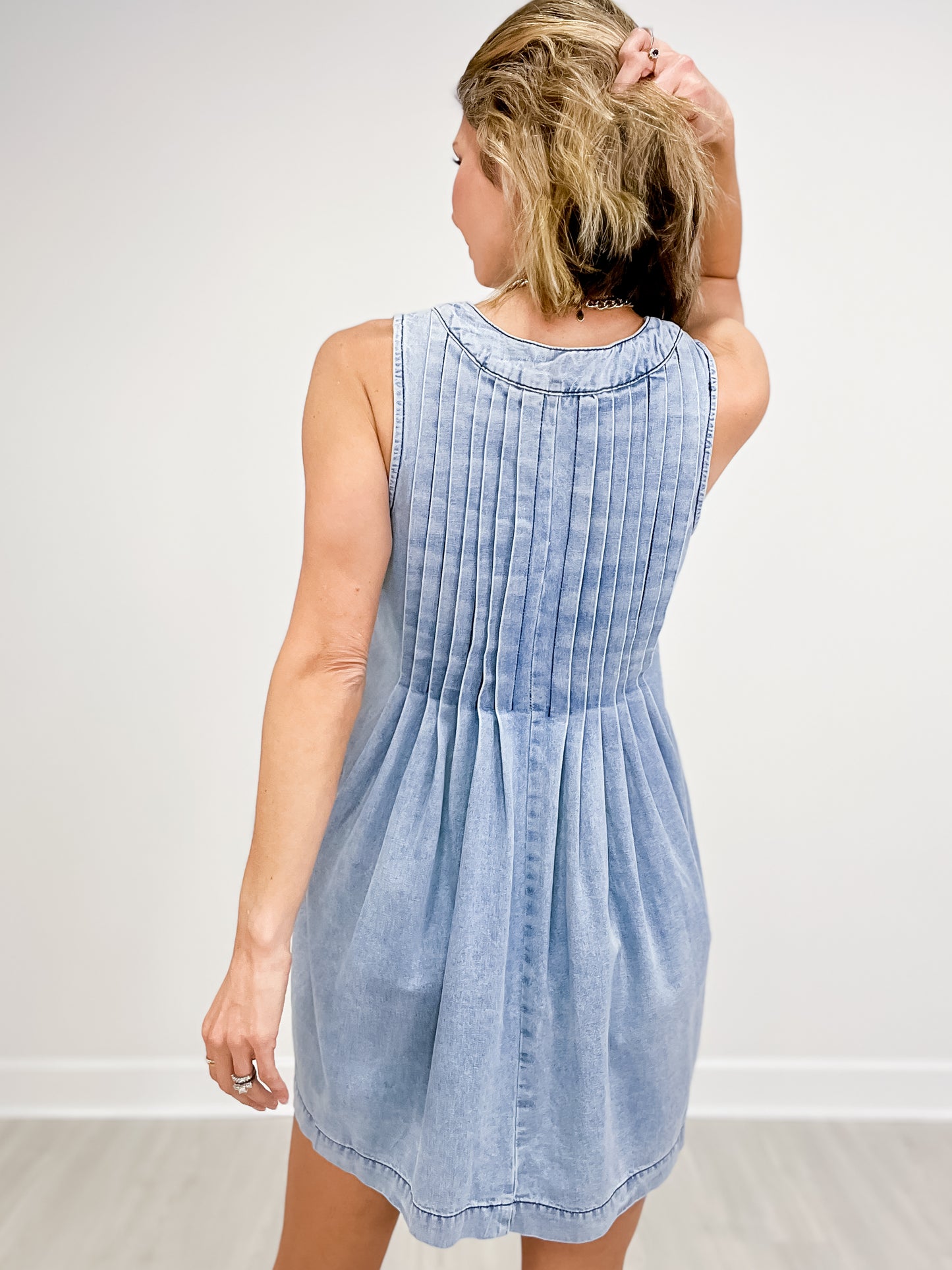 V-neck Sleeveless Denim Short Dress