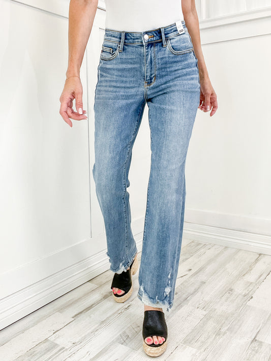 Judy Blue 'She's All That' Hi-Rise Straight Leg Distressed Denim Jeans