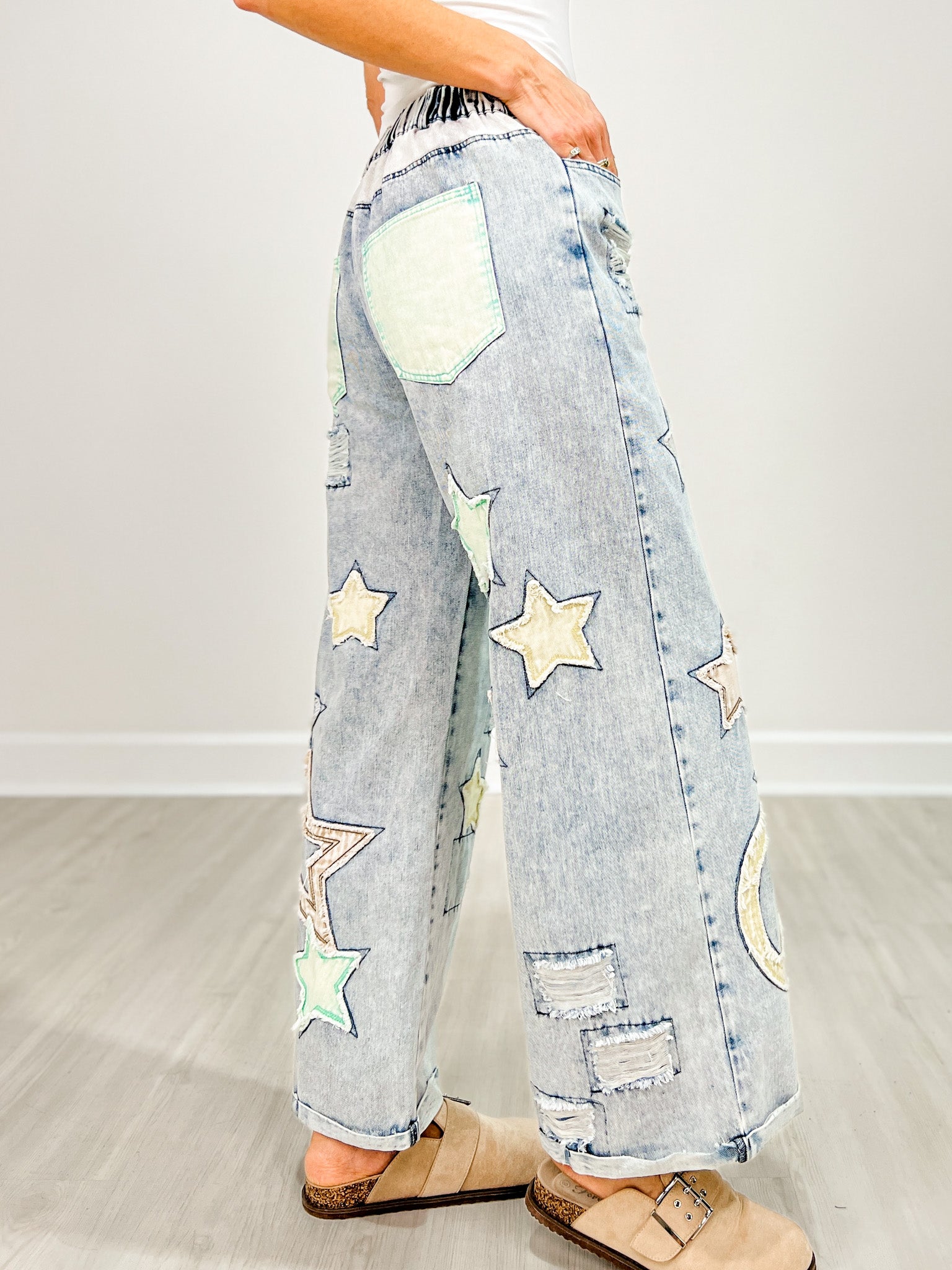 Star And Peace Patch Wide Leg Relaxed Fit Jeans