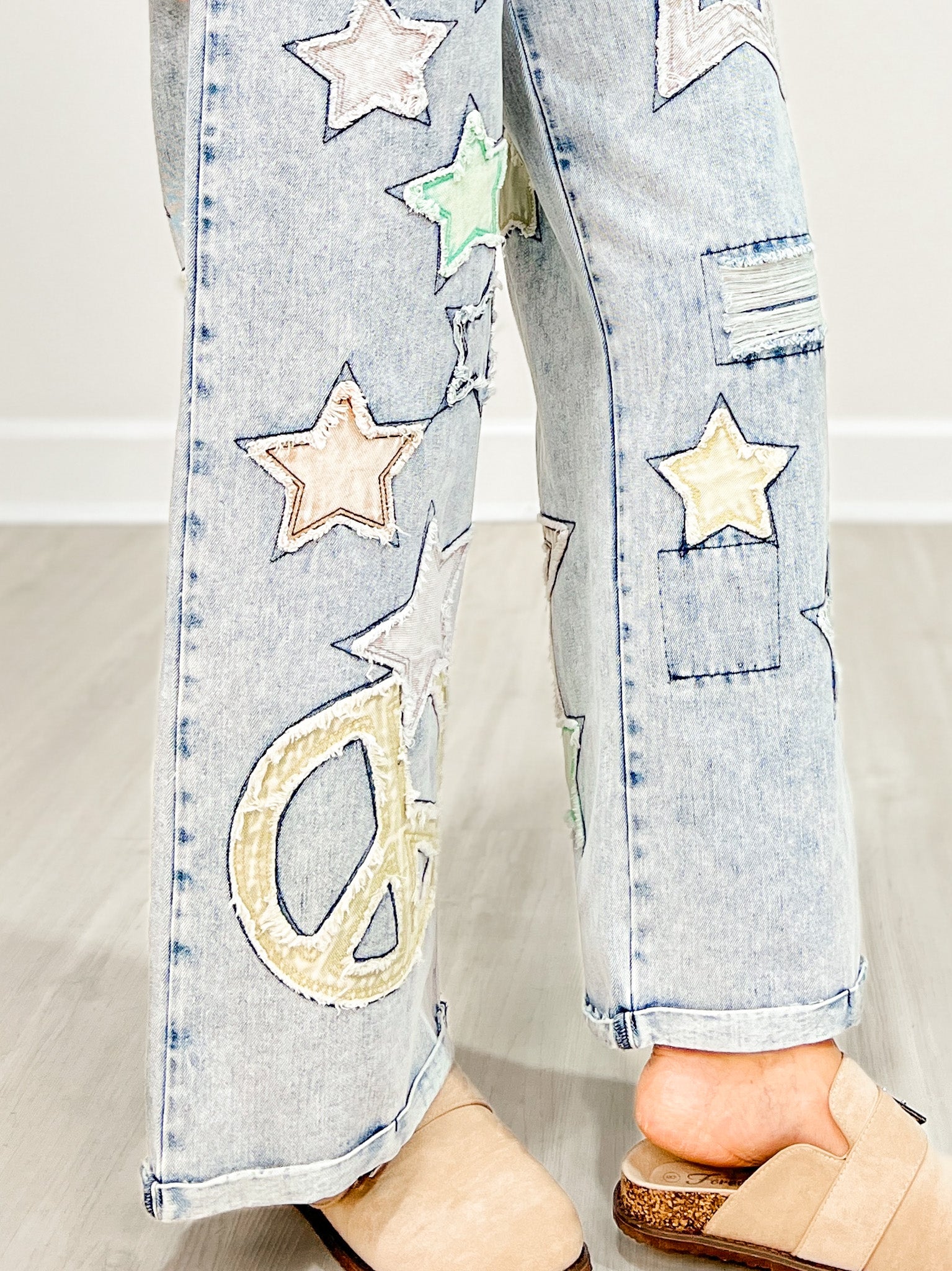 Star And Peace Patch Wide Leg Relaxed Fit Jeans