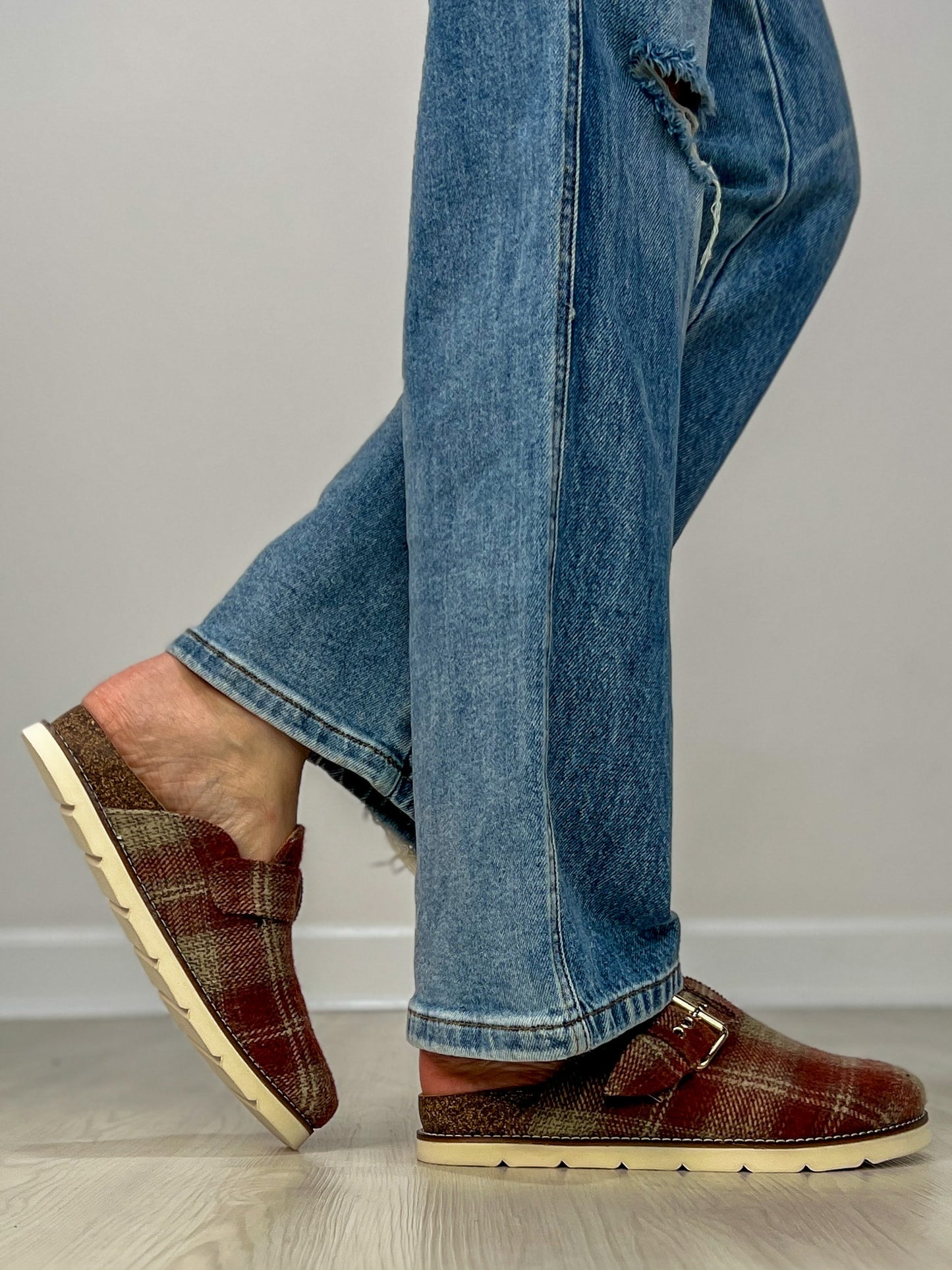 Corkys Day Dream Clogs in RUST PLAID