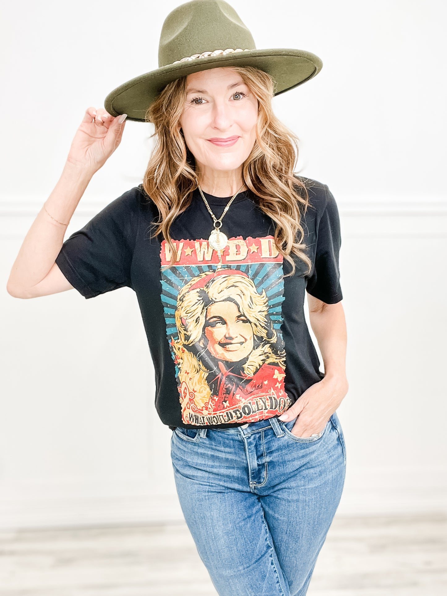 What Would Dolly Do Graphic Tee