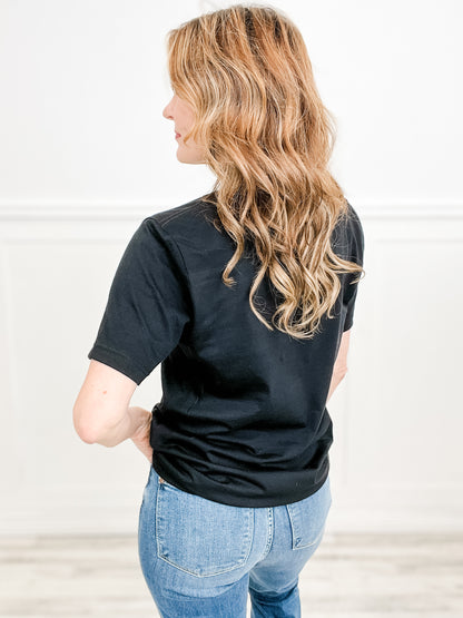 What Would Dolly Do Graphic Tee