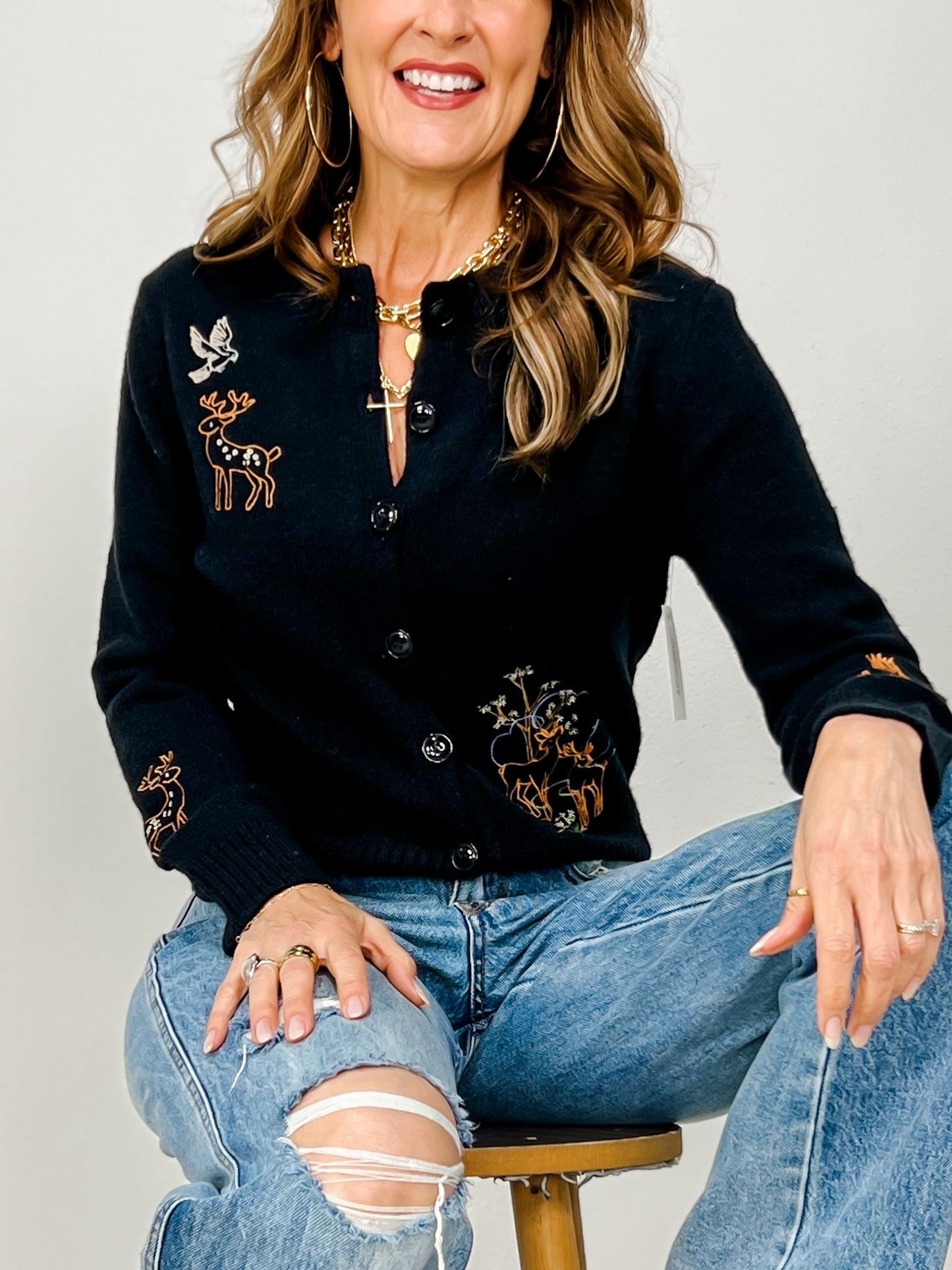 Animal Embroidery Detail Button Down Knit Cardigan