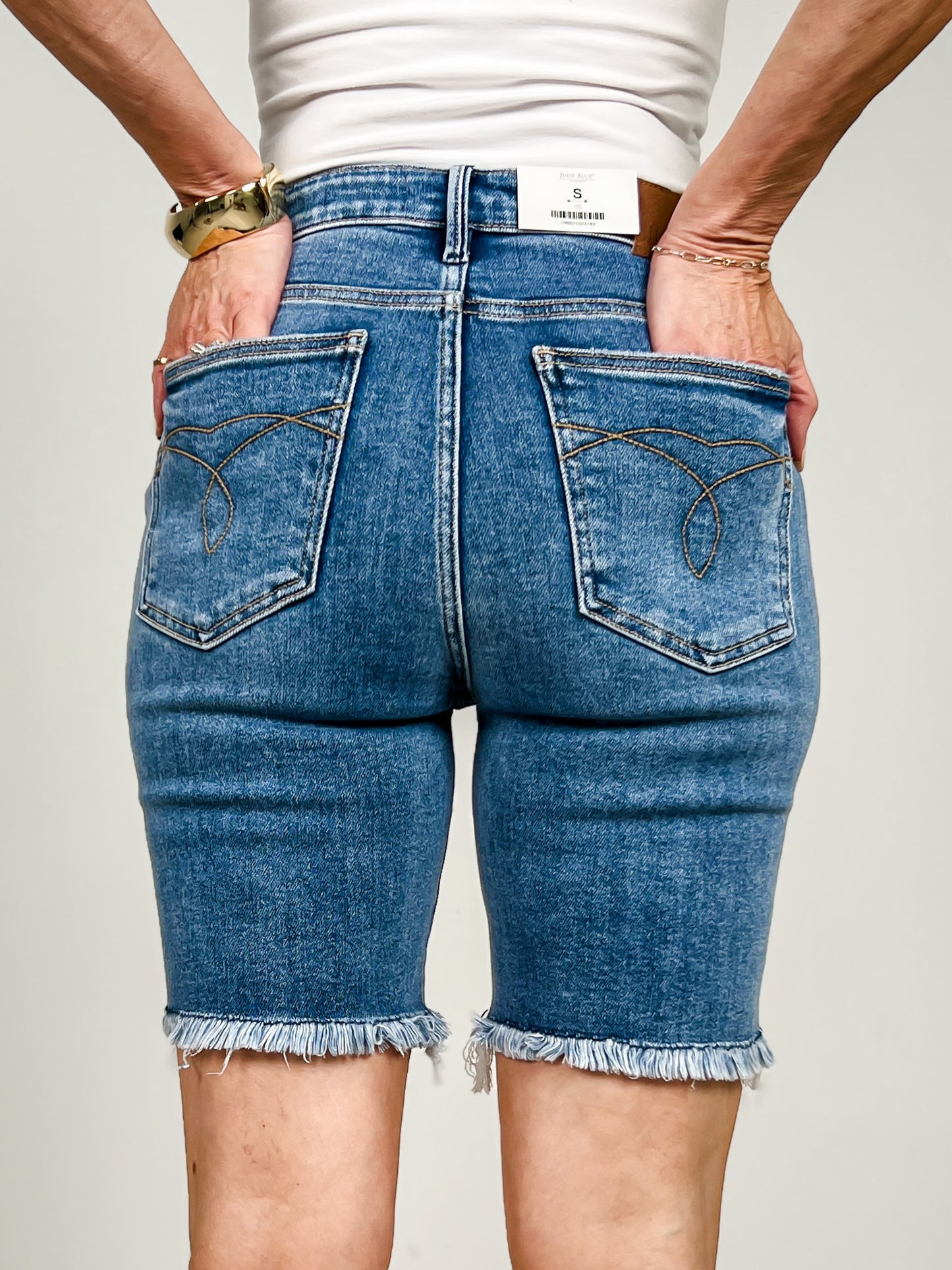 Judy Blue High-Waisted Frayed Hem Bermuda Short