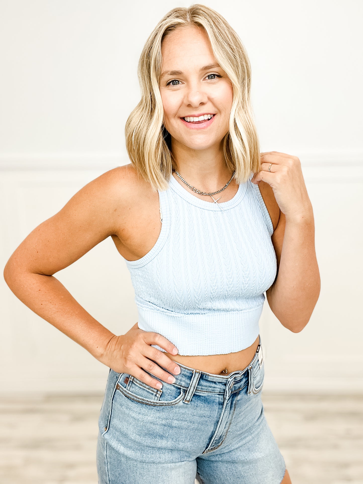 Cable Knit Highneck Crop Top