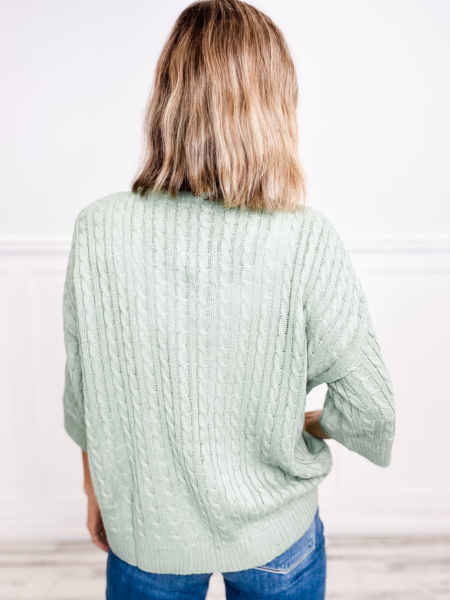 Cable Knit Two Pocket Detail Sweater Top