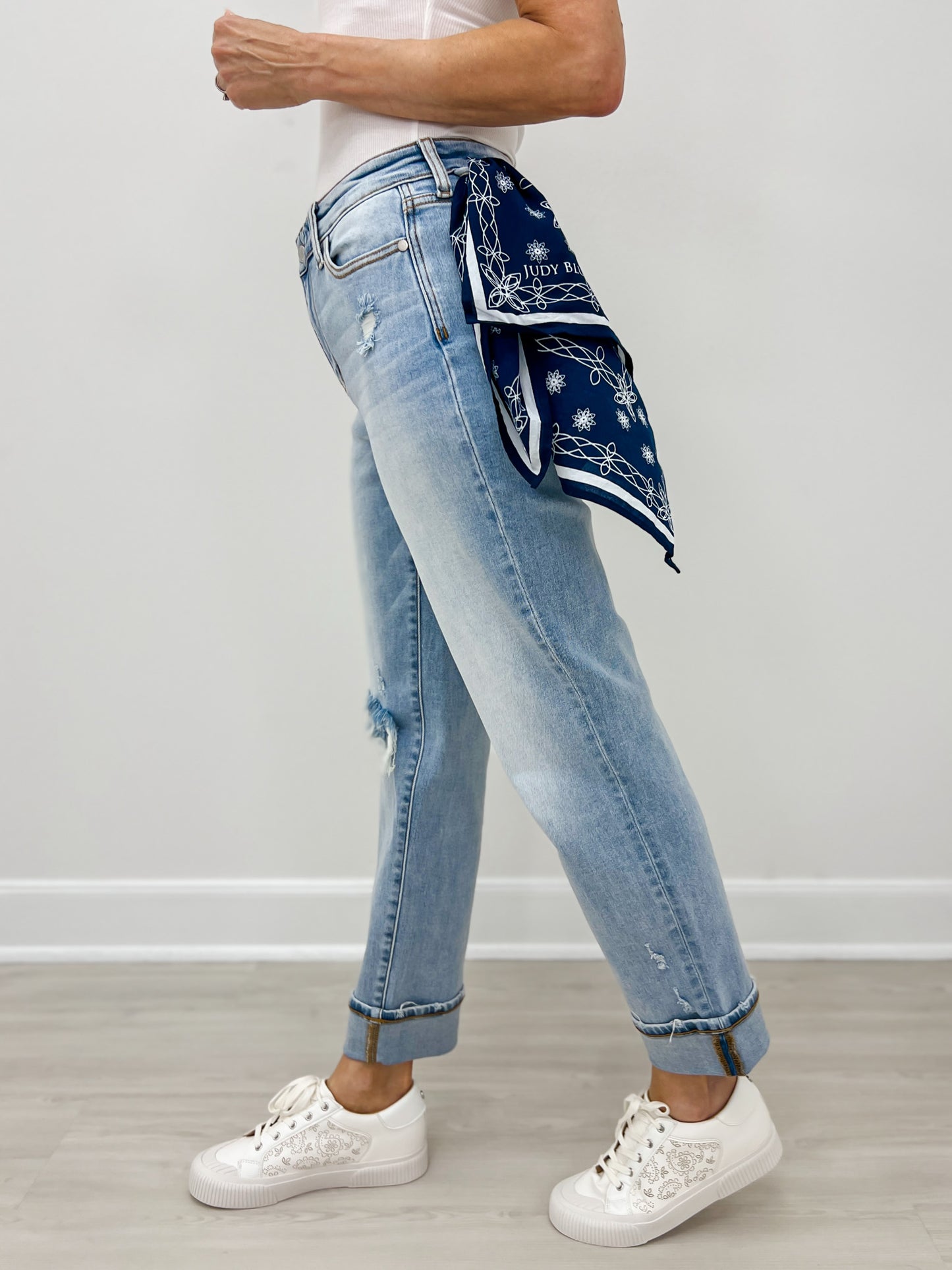 Judy Blue MAIN STREET Mid-Rise Boyfriend Jeans with Bandana Loop