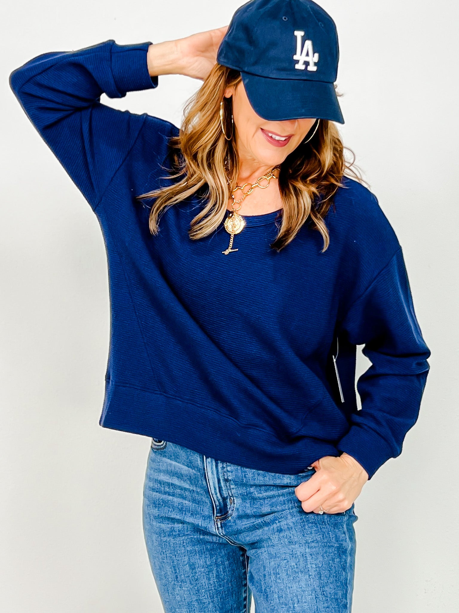 Long Sleeve Scoop Round Neck Cloudy Knit Top