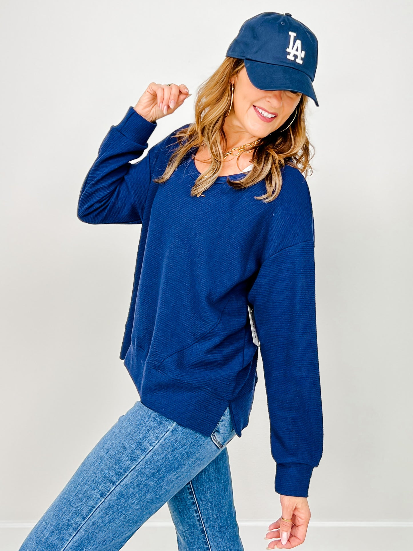 Long Sleeve Scoop Round Neck Cloudy Knit Top