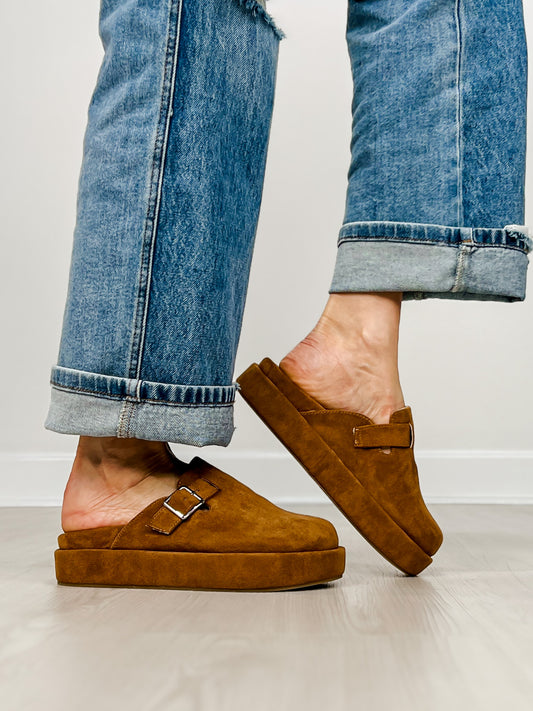 Corkys Holidaze Round Toe Mules in TOBACCO FAUX SUEDE