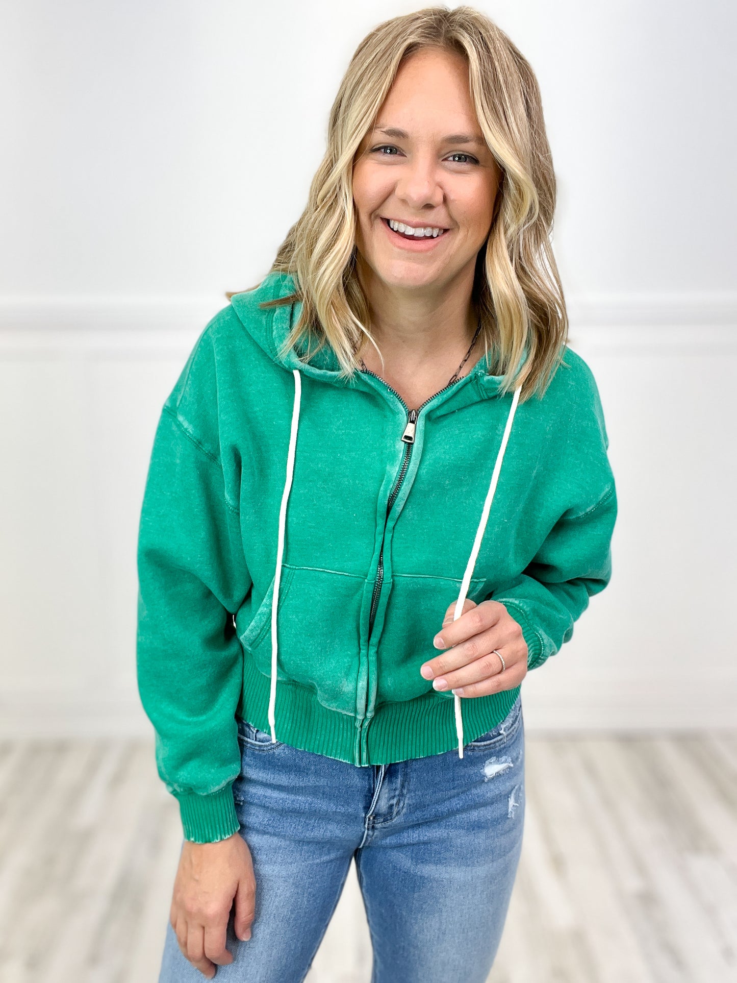 Stormy Vintage Wash Fleece Cropped Zip-Up Hoodie with Pockets-SET B