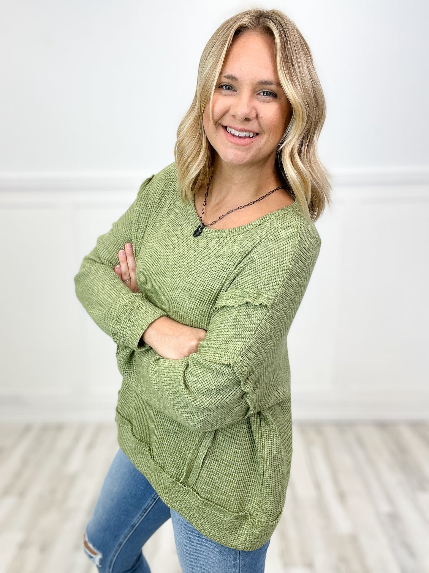 Cut Edge Detailed Cashmere Sweater Top