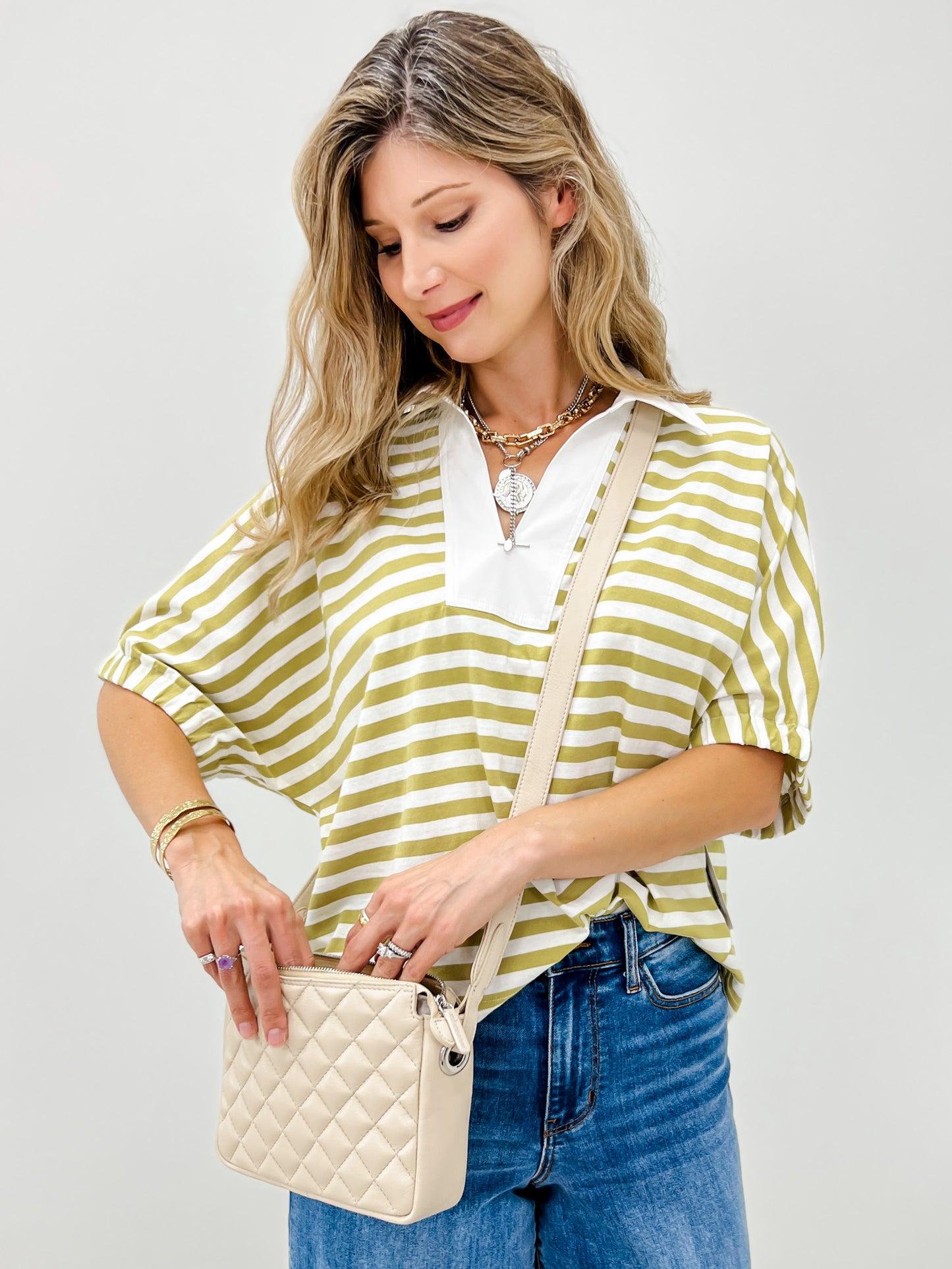 Striped Pullover Top With A Popover Collar And Relaxed Short Sleeves