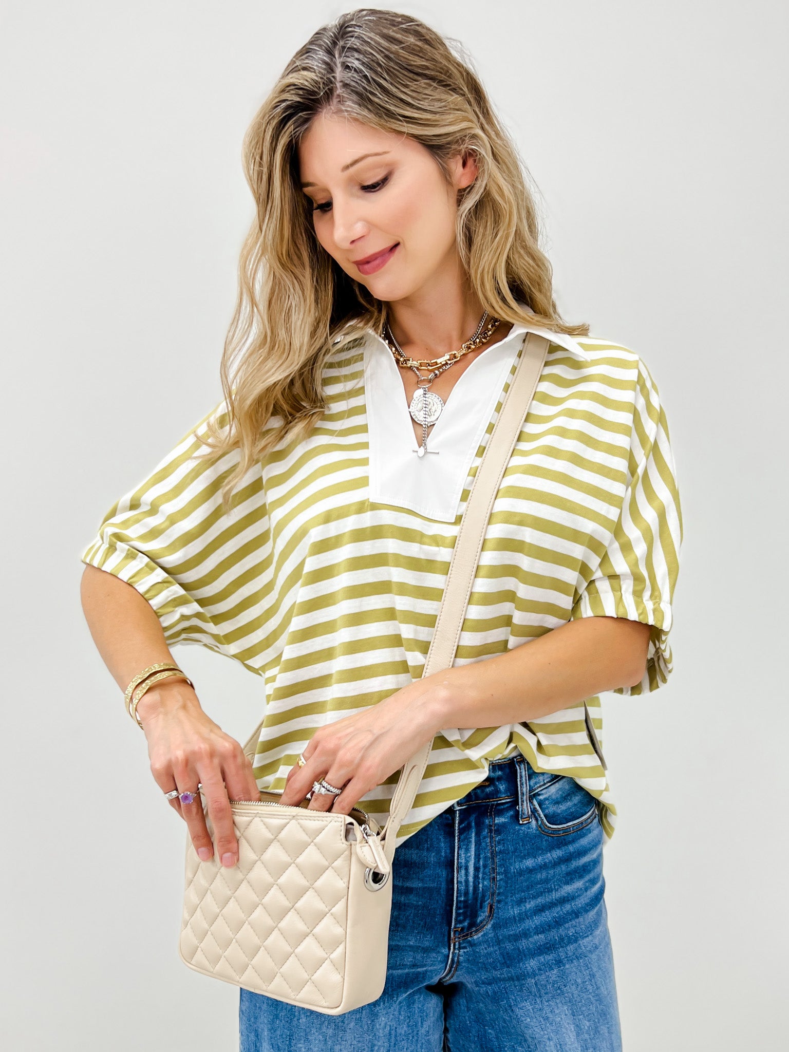 Striped Pullover Top With A Popover Collar And Relaxed Short Sleeves
