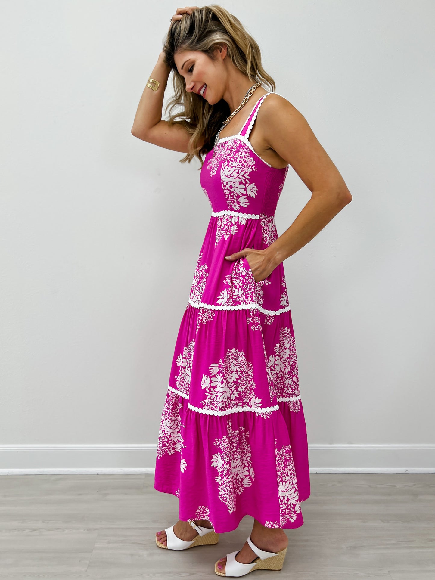 Sleeveless Strappy Tiered Midi Dress