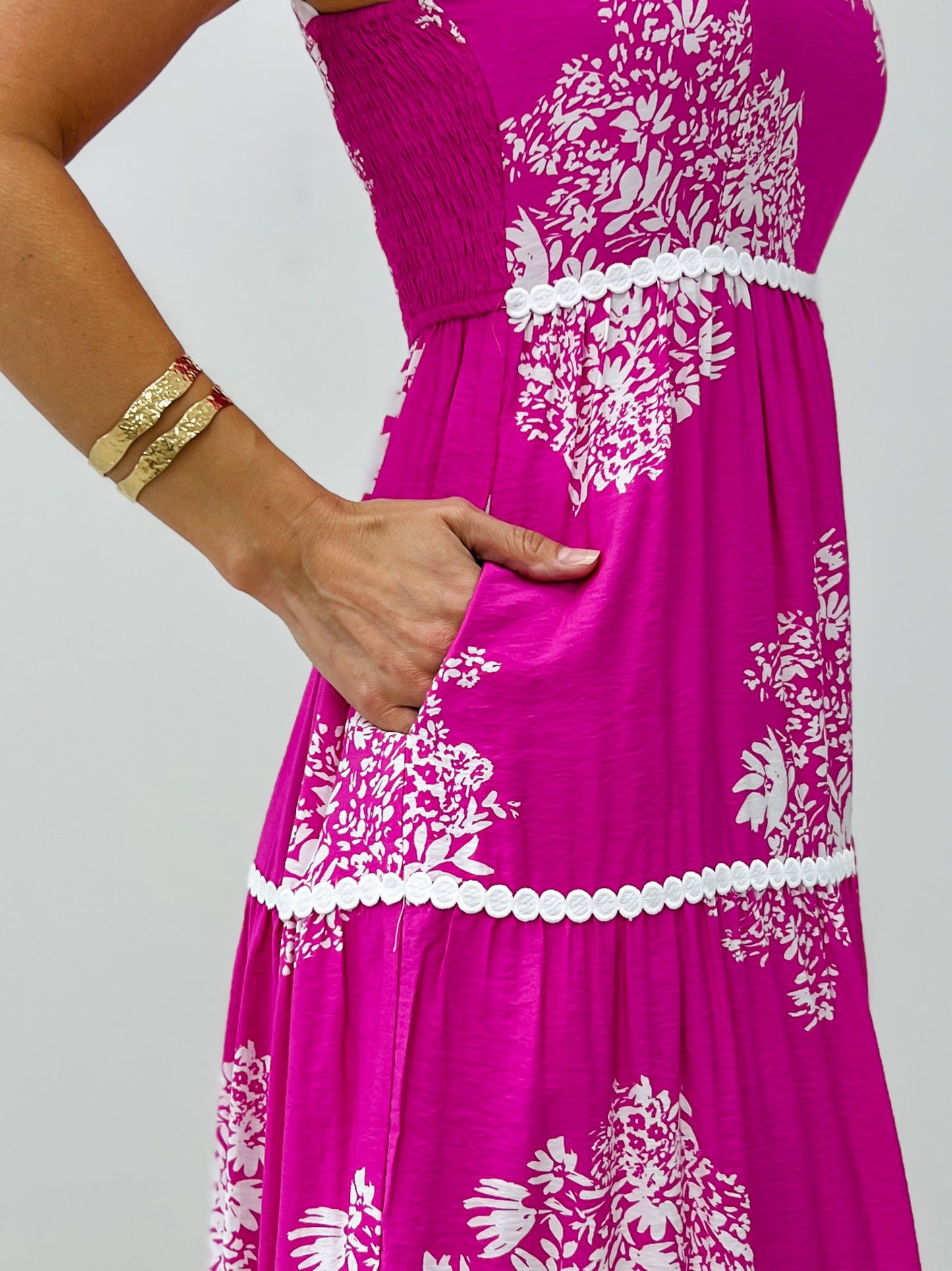 Sleeveless Strappy Tiered Midi Dress