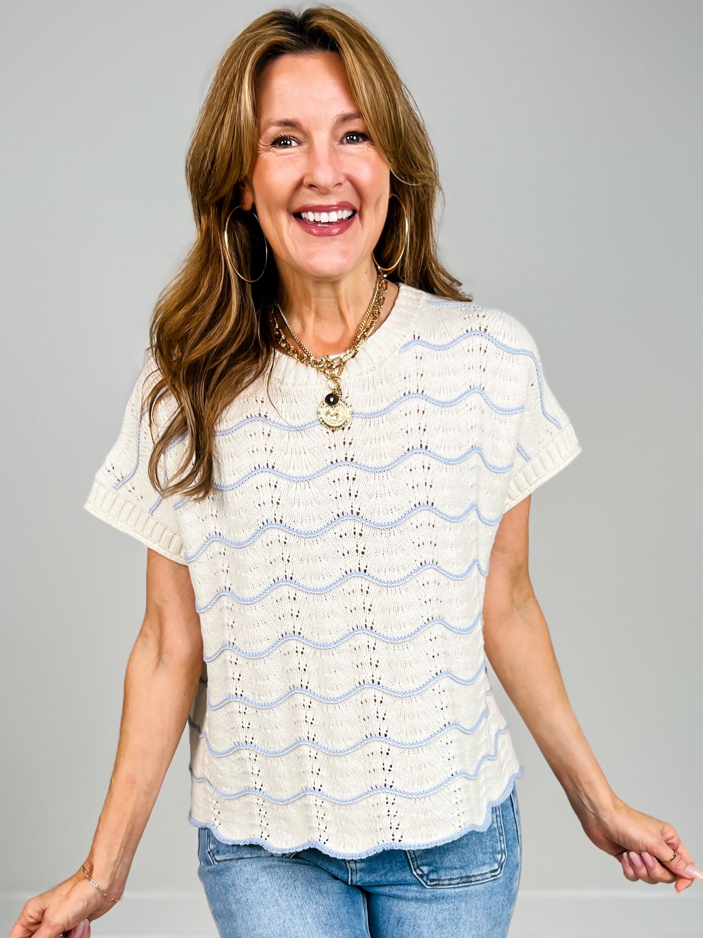 Drop Short Sleeve Scallop Striped Pattern Sweater Top