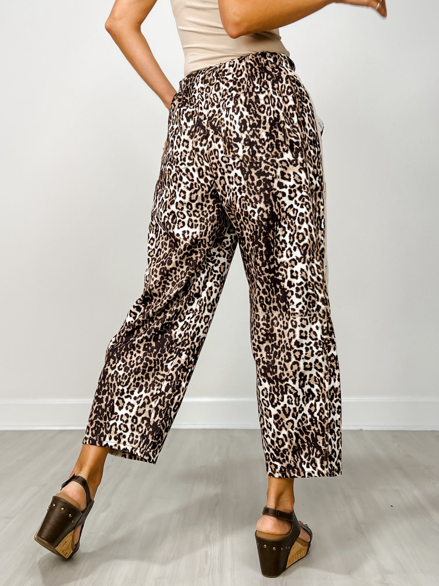 Leopard Print Cropped Pants with Drawstring Waist